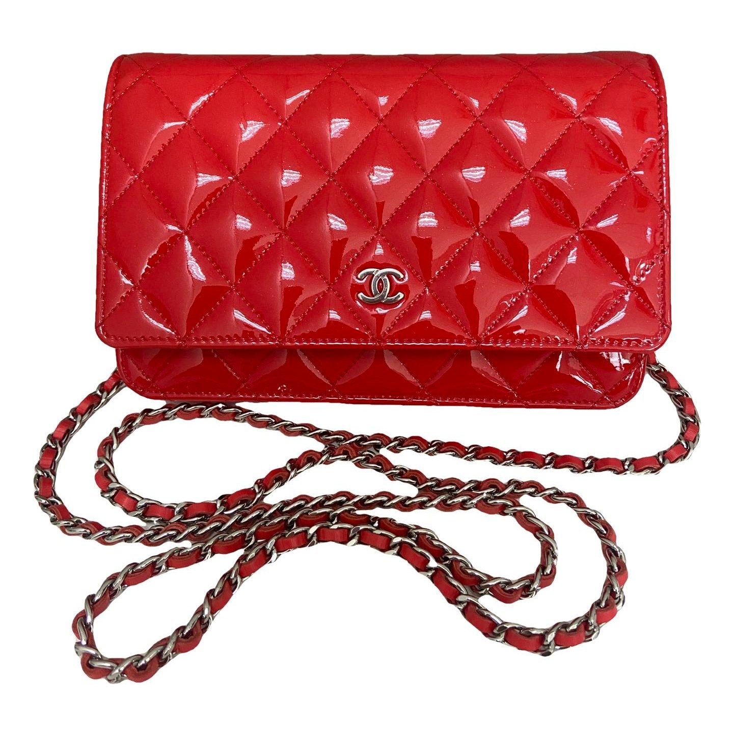 Wallet On Chain Timeless/Classique patent leather crossbody bag