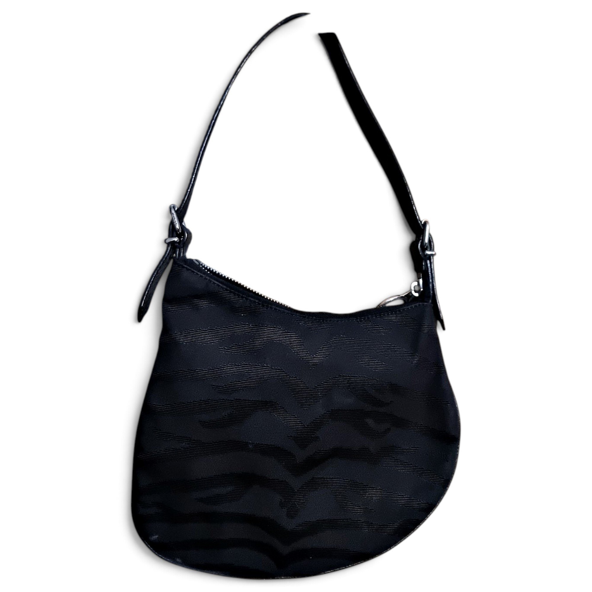 Oyster handbag