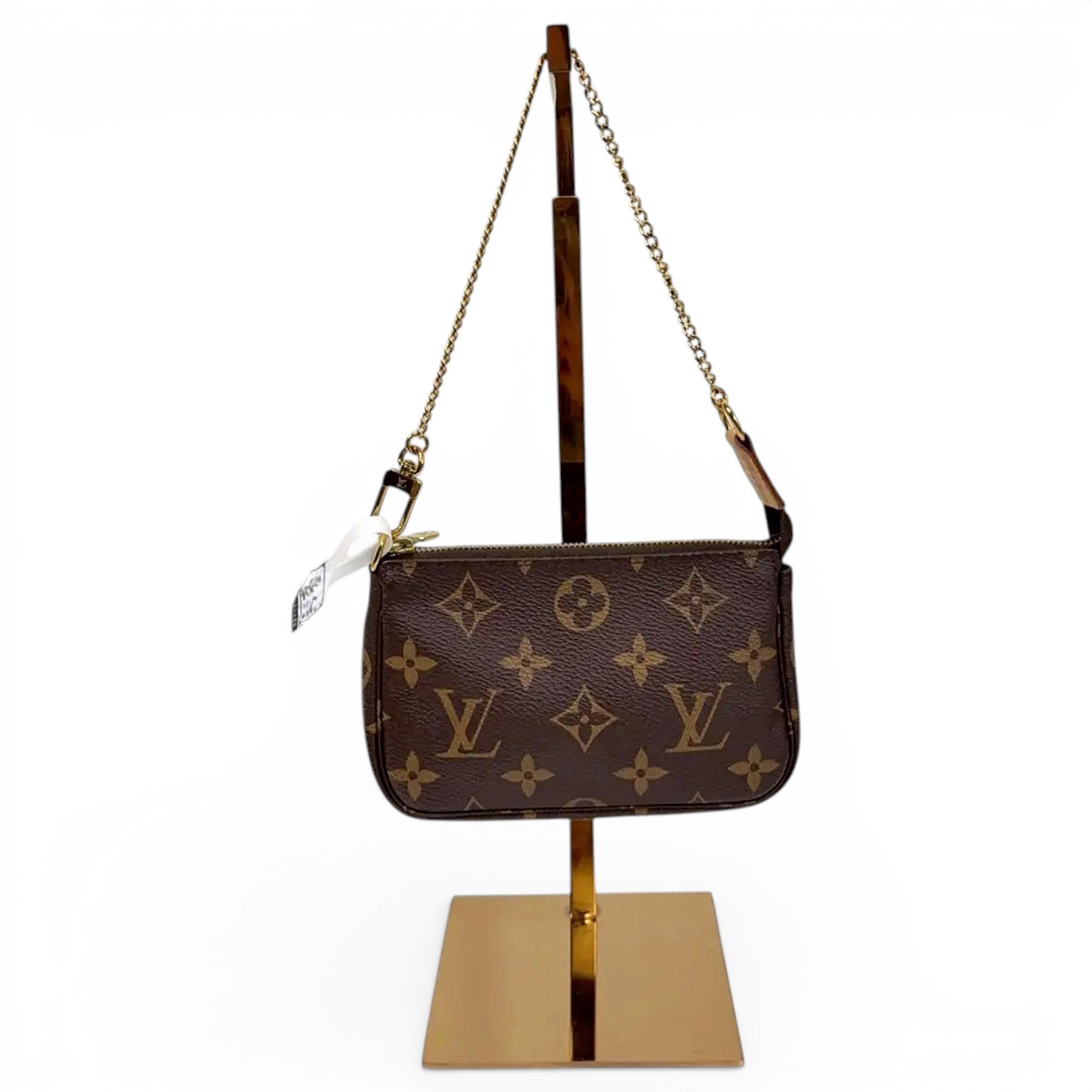Pochette Accessoire leather handbag