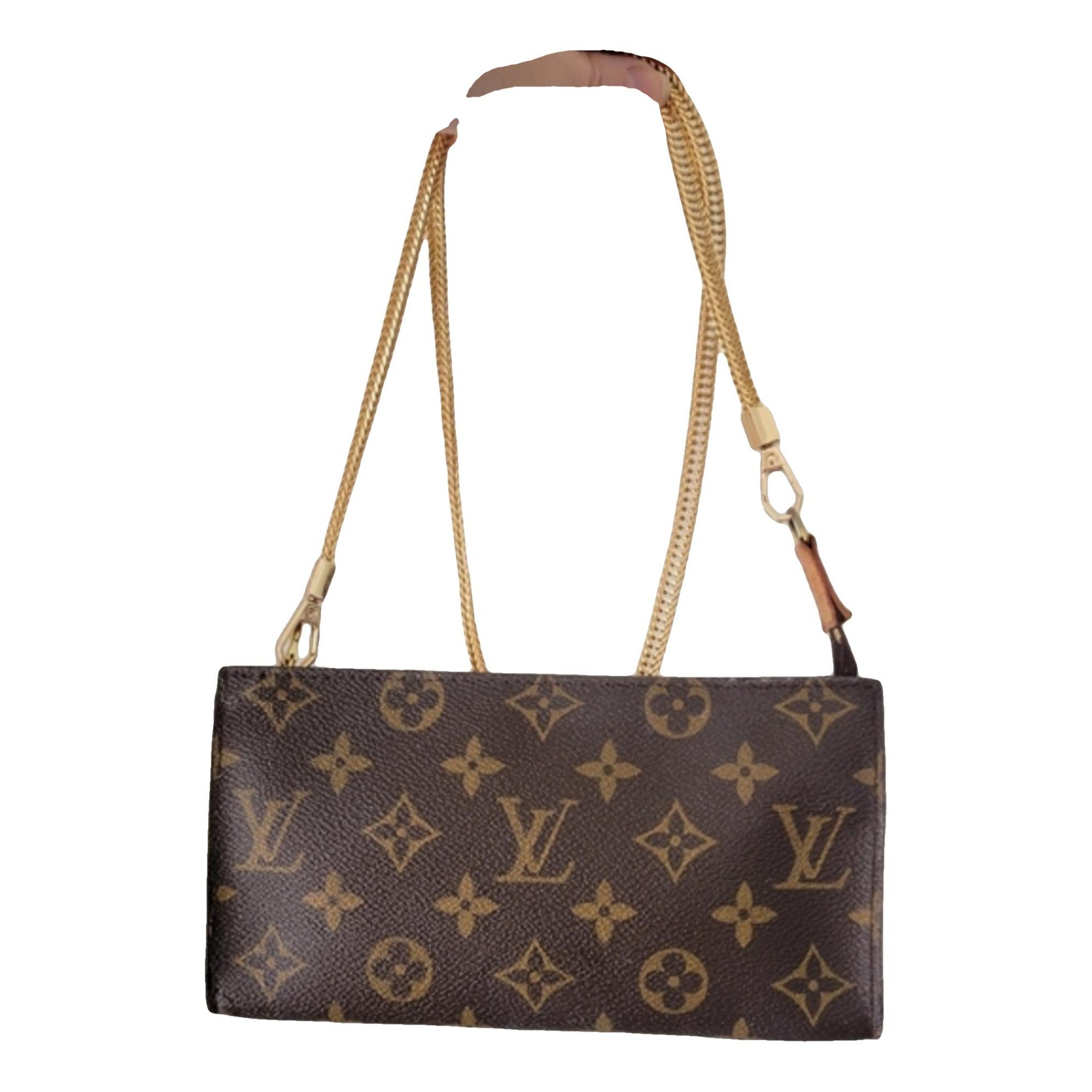 Leather clutch bag