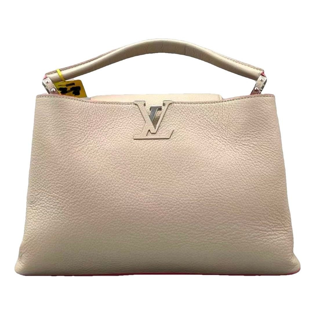 Capucines leather handbag