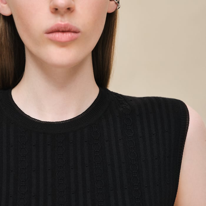 Noir Sleeveless Sweater