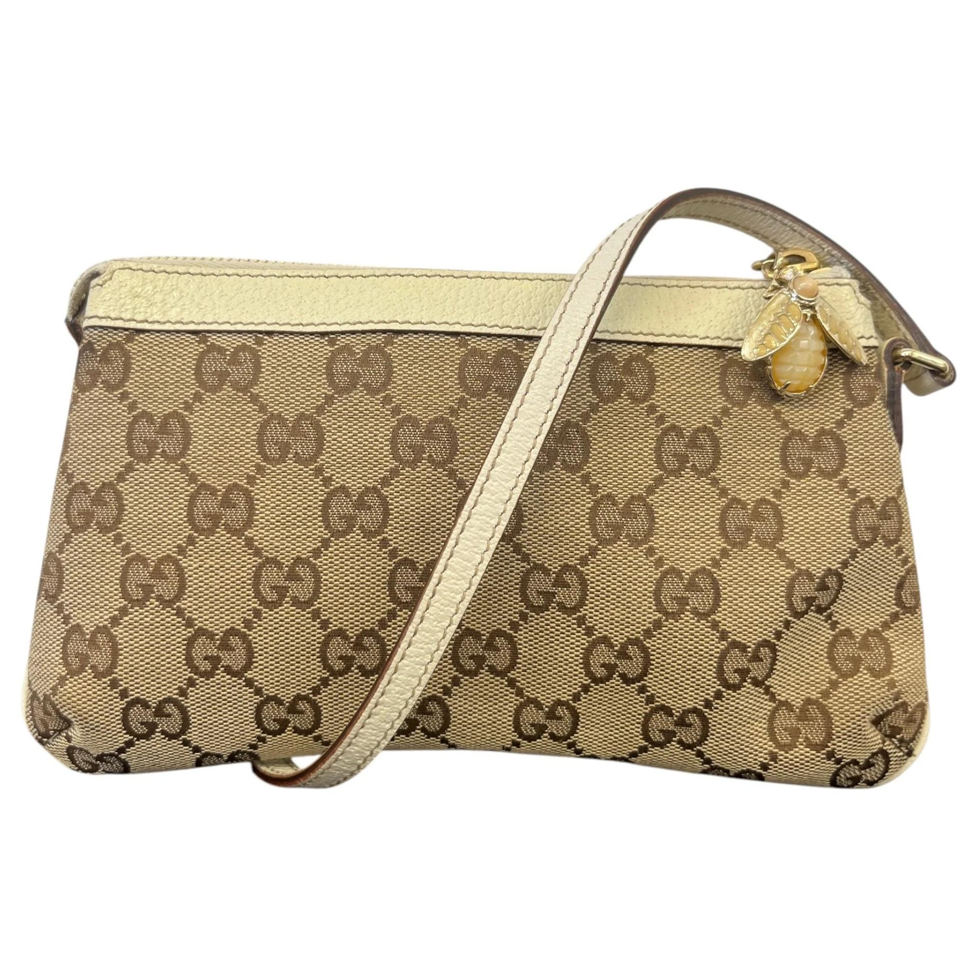 Gucci Leather clutch bag
