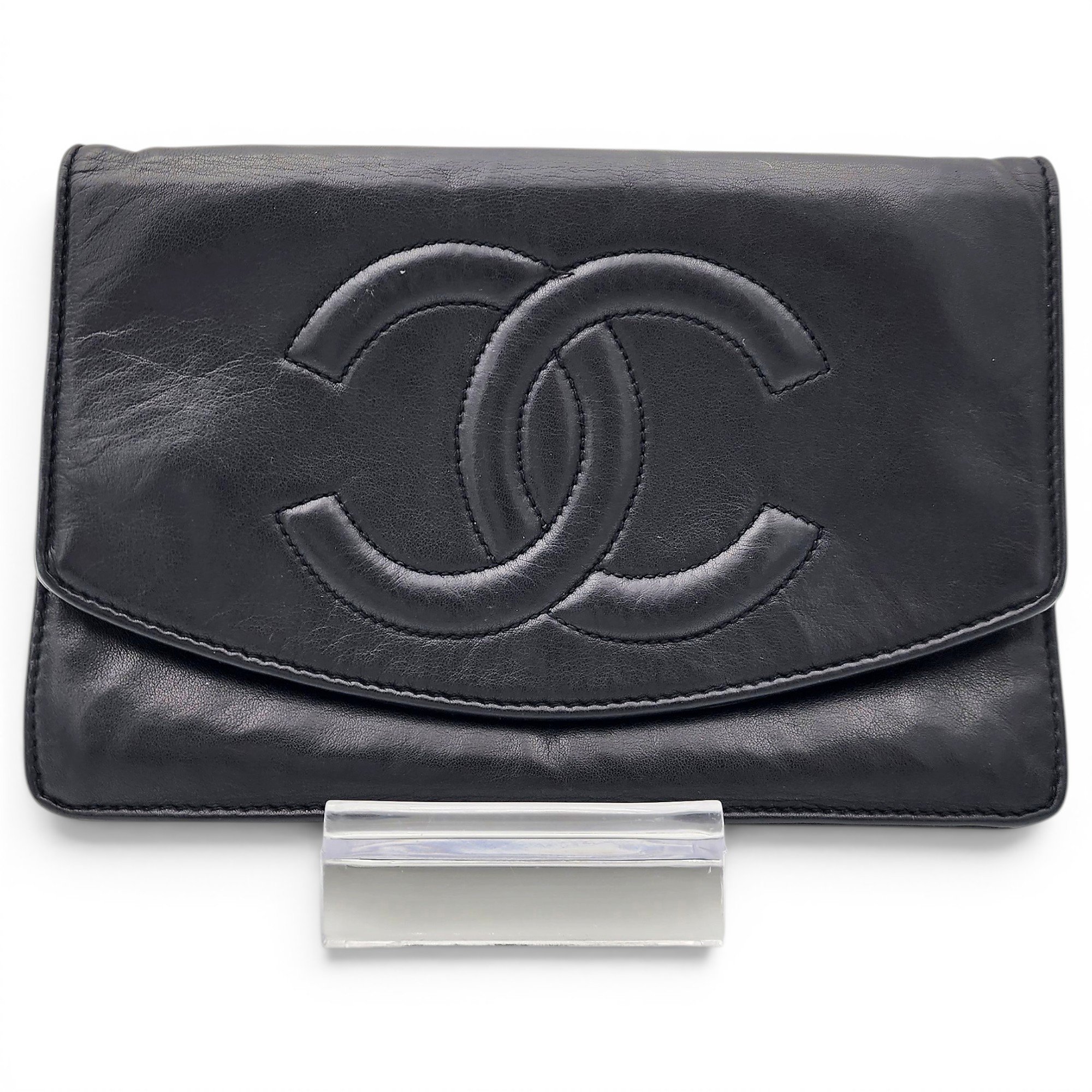Wallet On Chain Double C leather crossbody bag