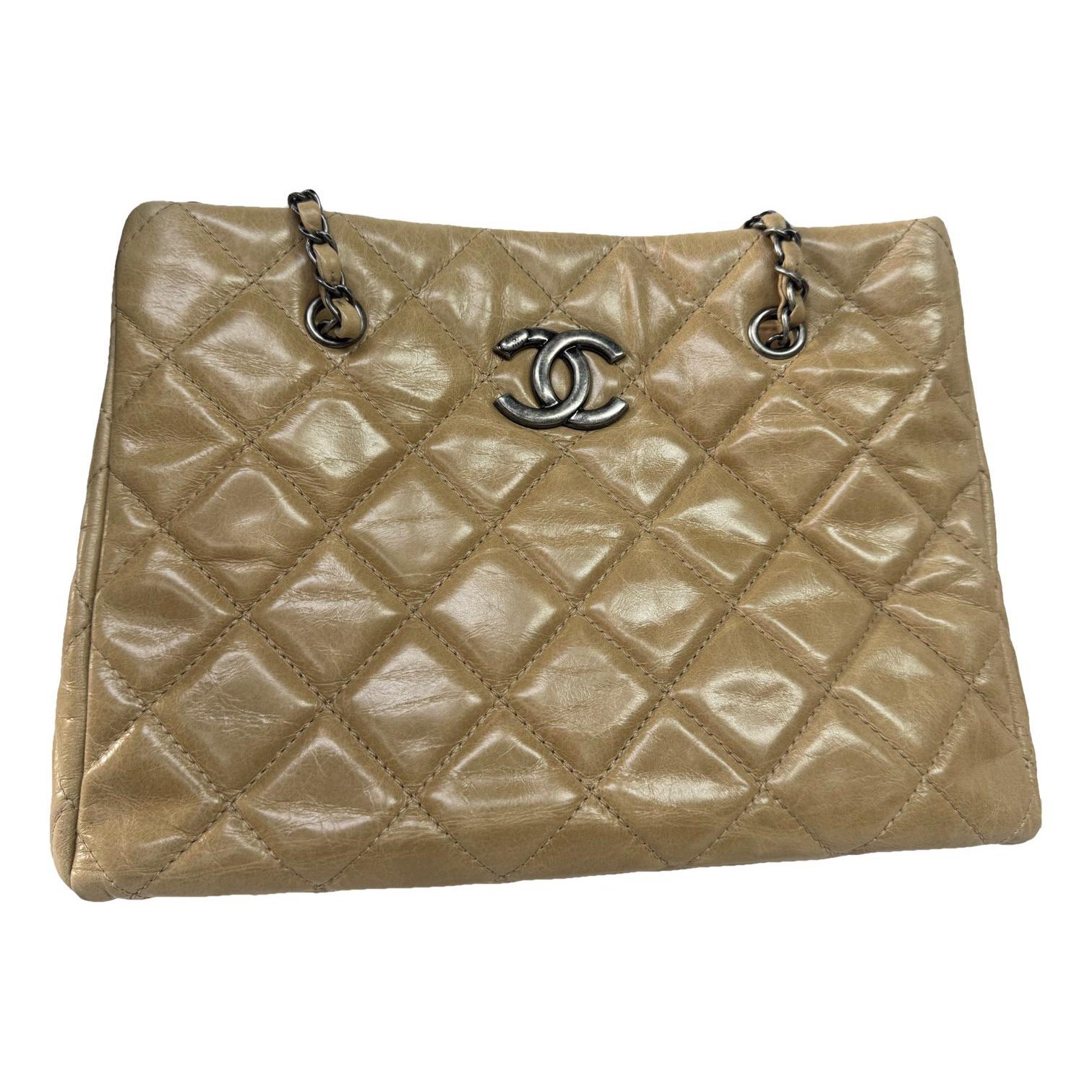 Leather tote