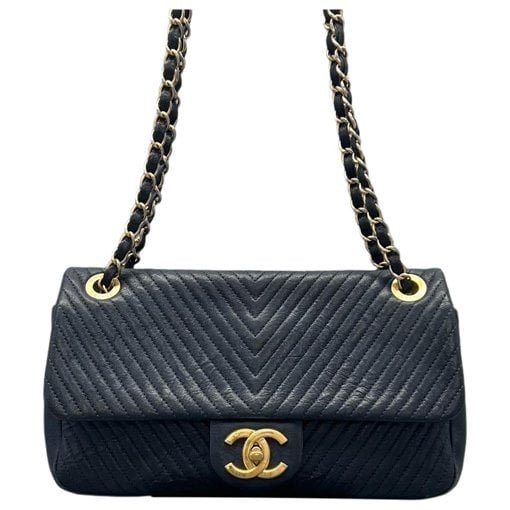 Classic CC Shopping leather handbag