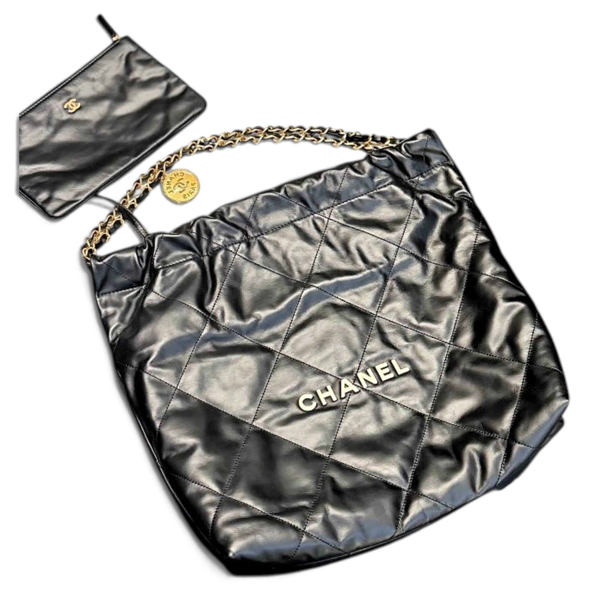 Chanel 22 leather handbag