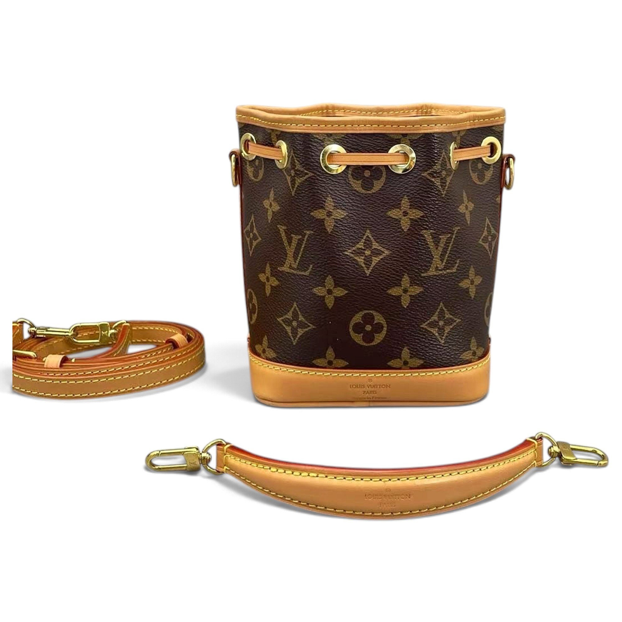 Nano Noé leather crossbody bag