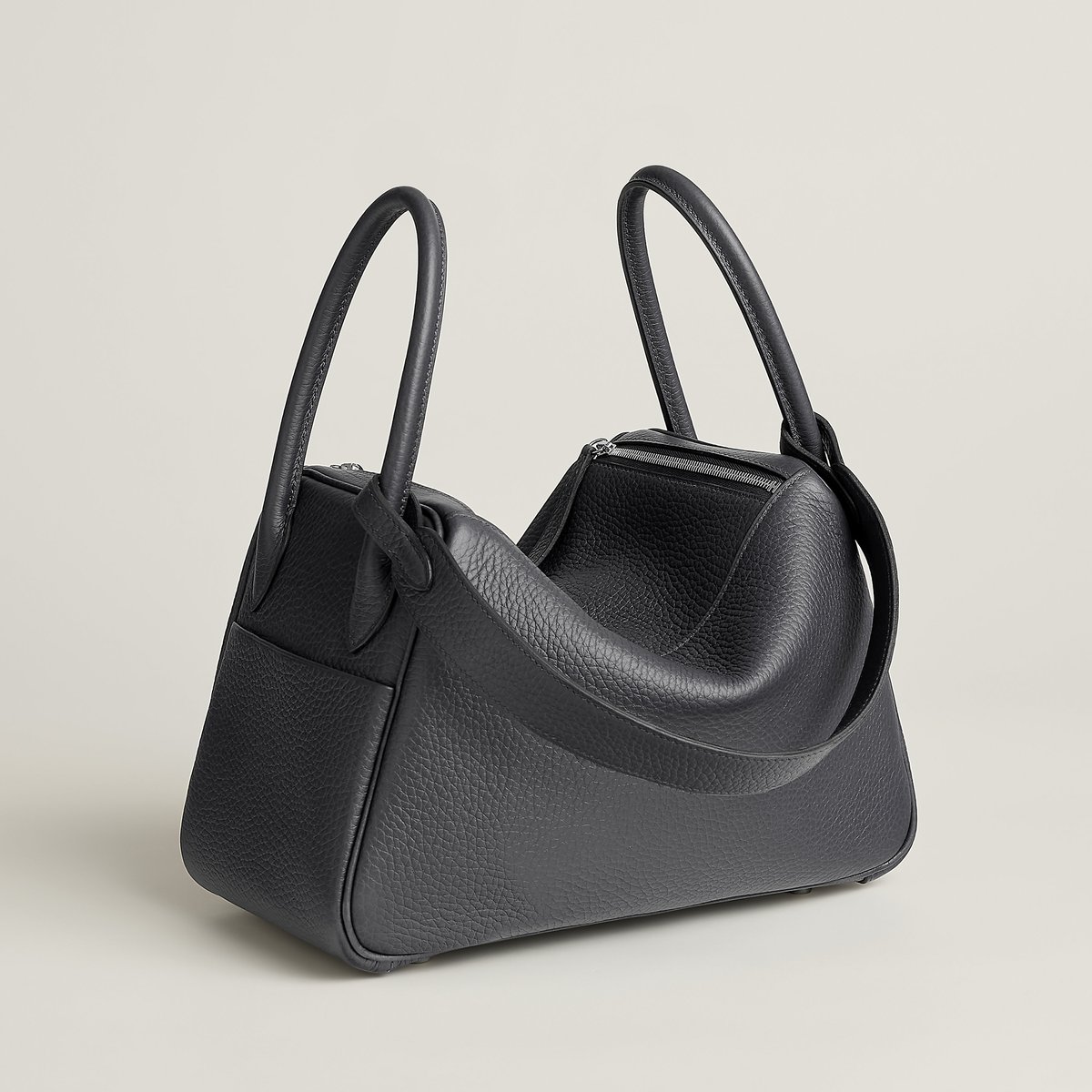 아르두아즈 Lindy 26 백