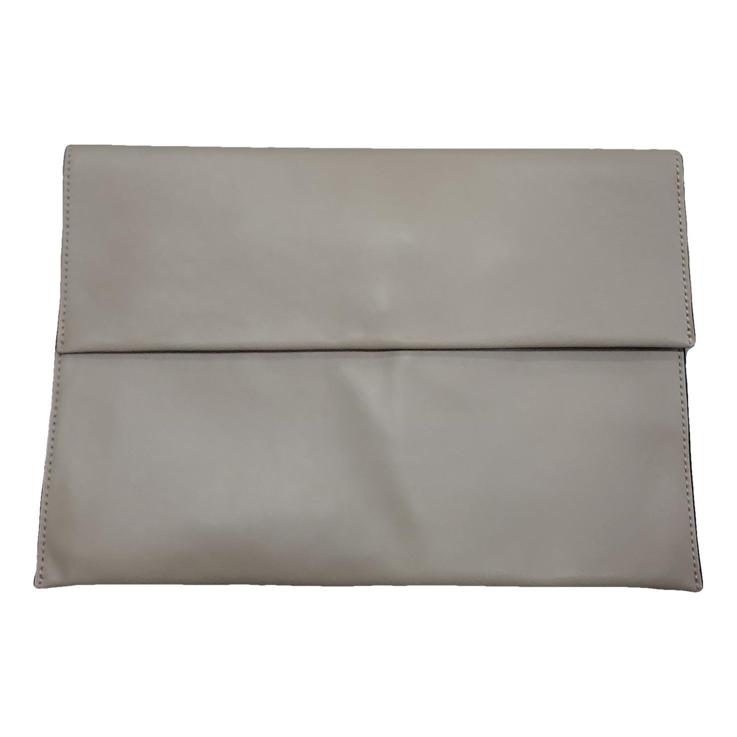 Leather clutch bag