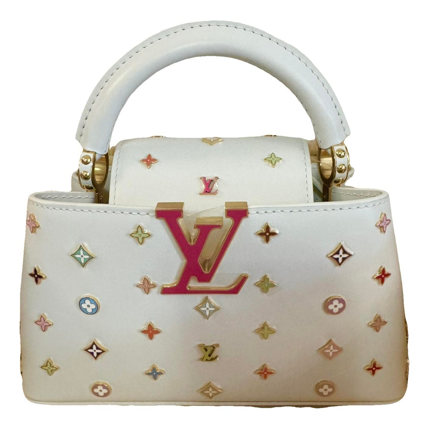 Capucines leather handbag