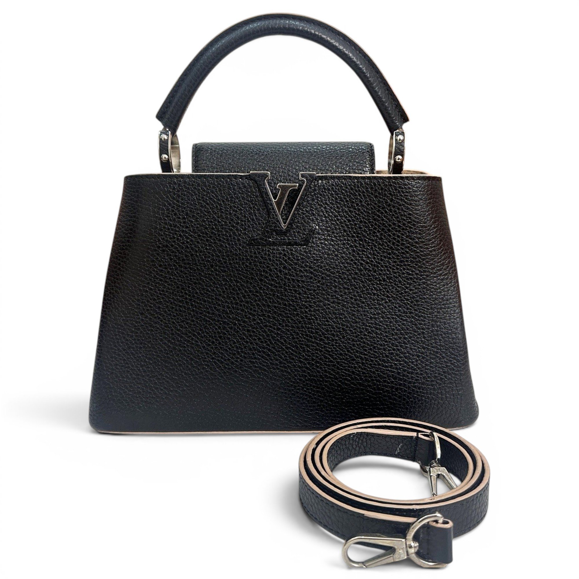Capucines leather handbag