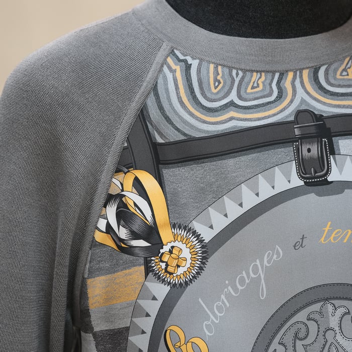 Gris Ténorite "Coloriages De Jour" Long-sleeve Twillaine Sweater