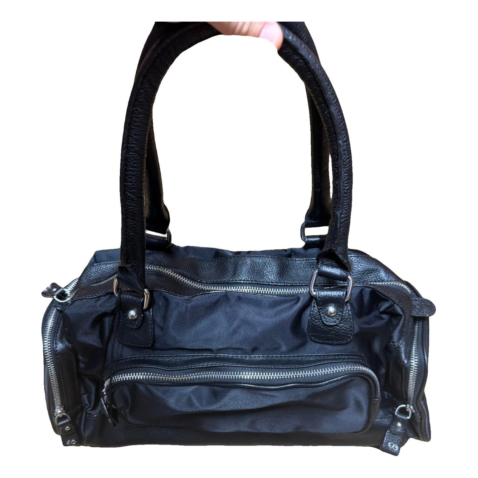 Leather handbag
