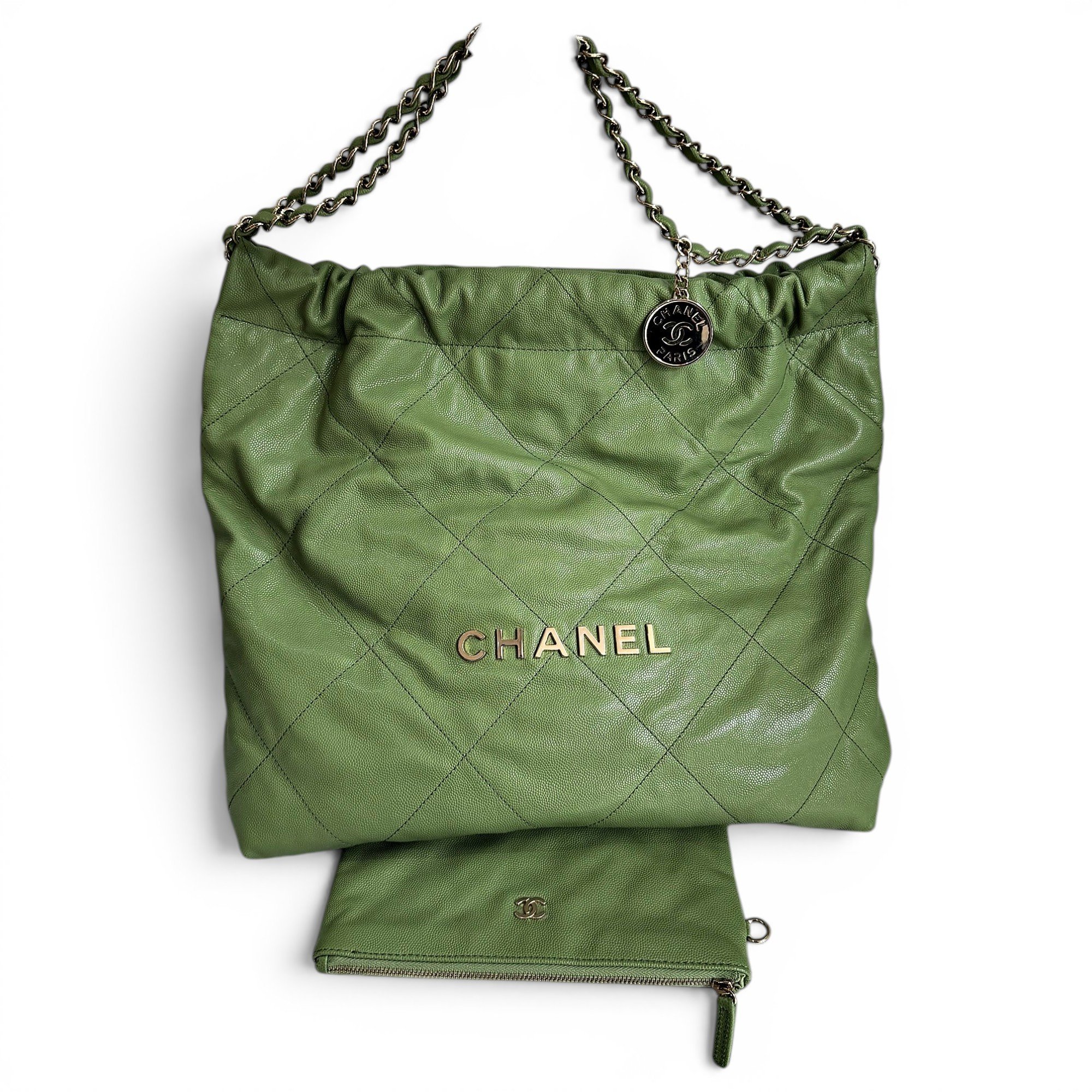 Chanel 22 leather handbag