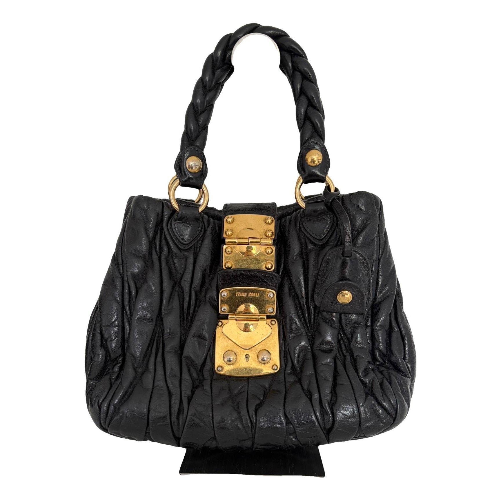 Matelassé leather handbag