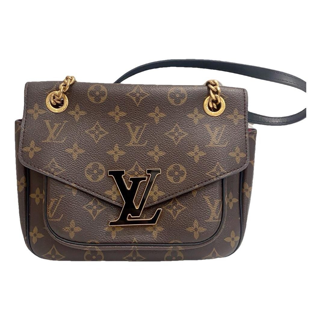 Passy leather handbag