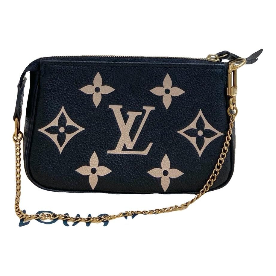 Pochette Accessoire leather handbag
