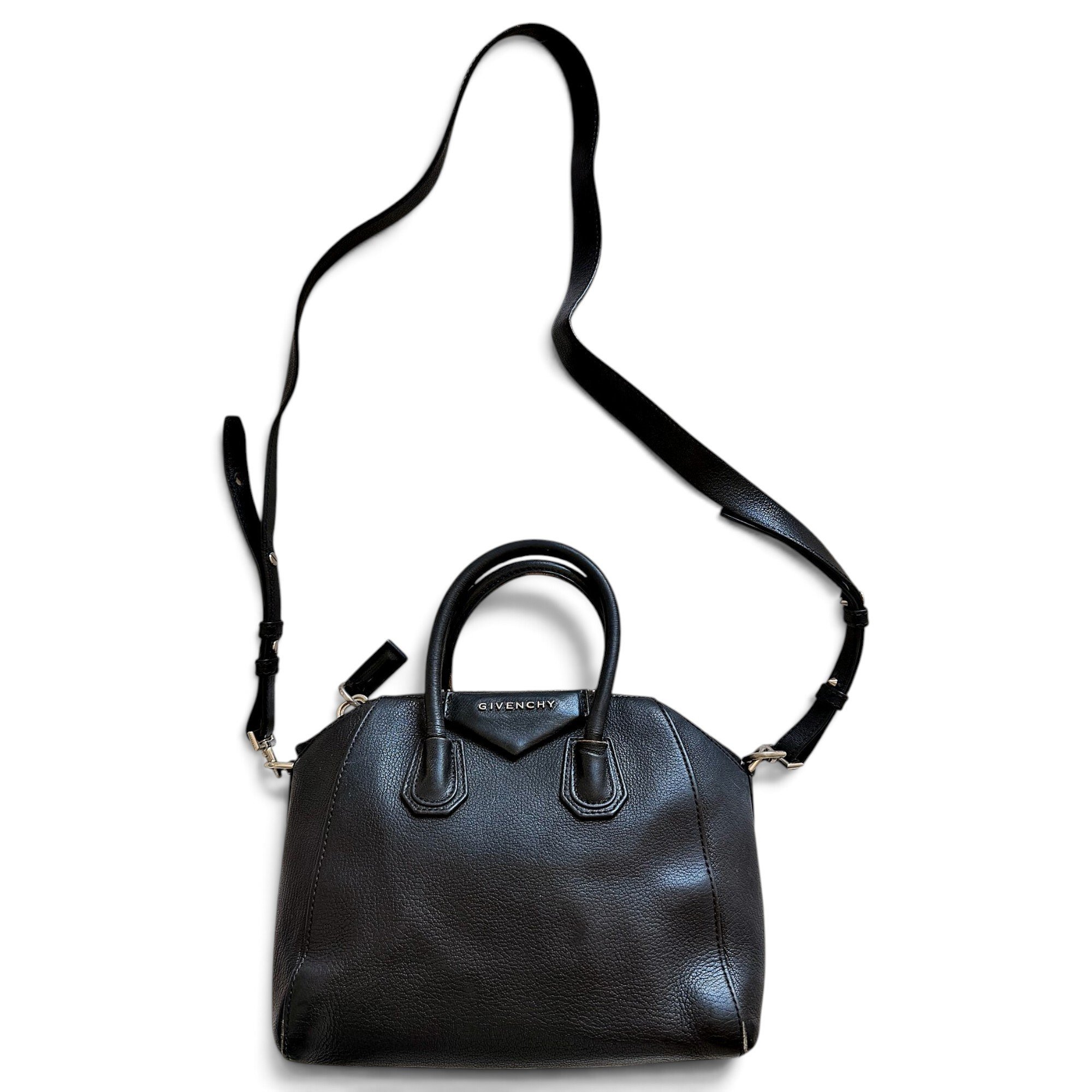 Antigona leather handbag