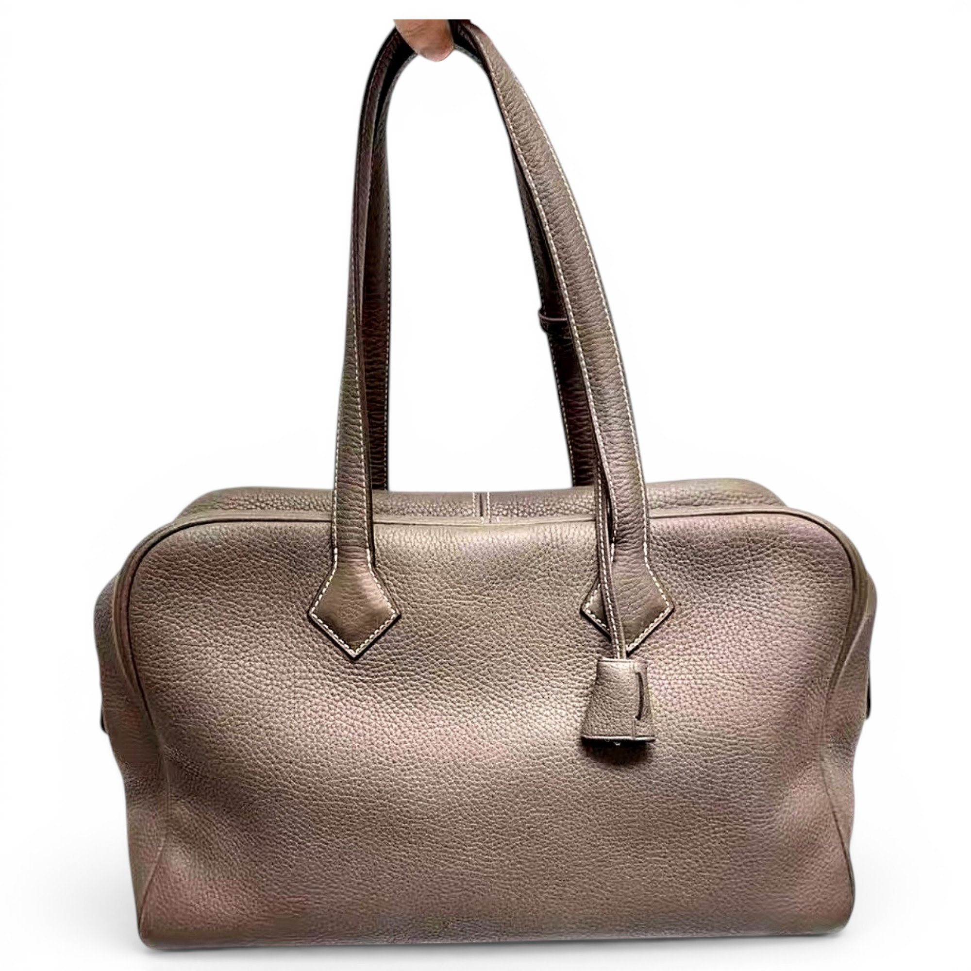 Victoria leather handbag