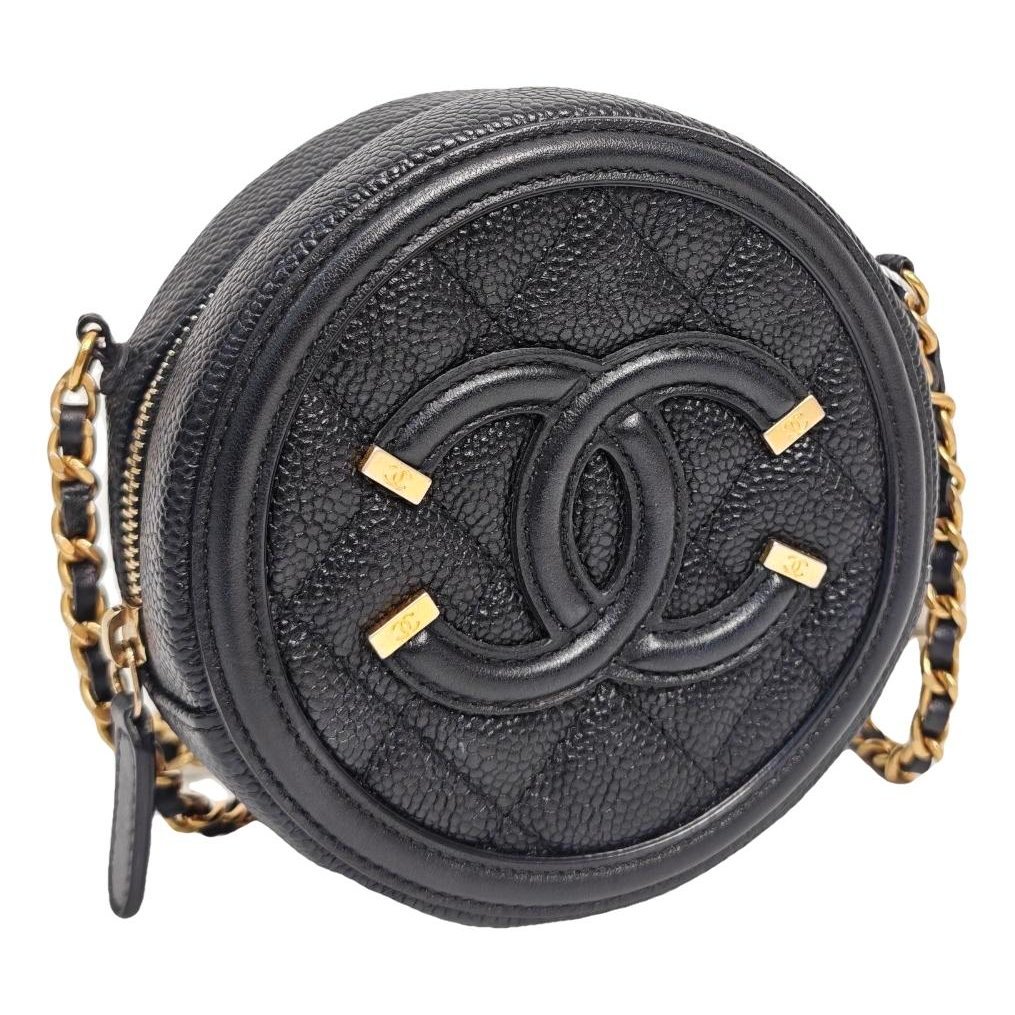 Chanel 19 leather crossbody bag