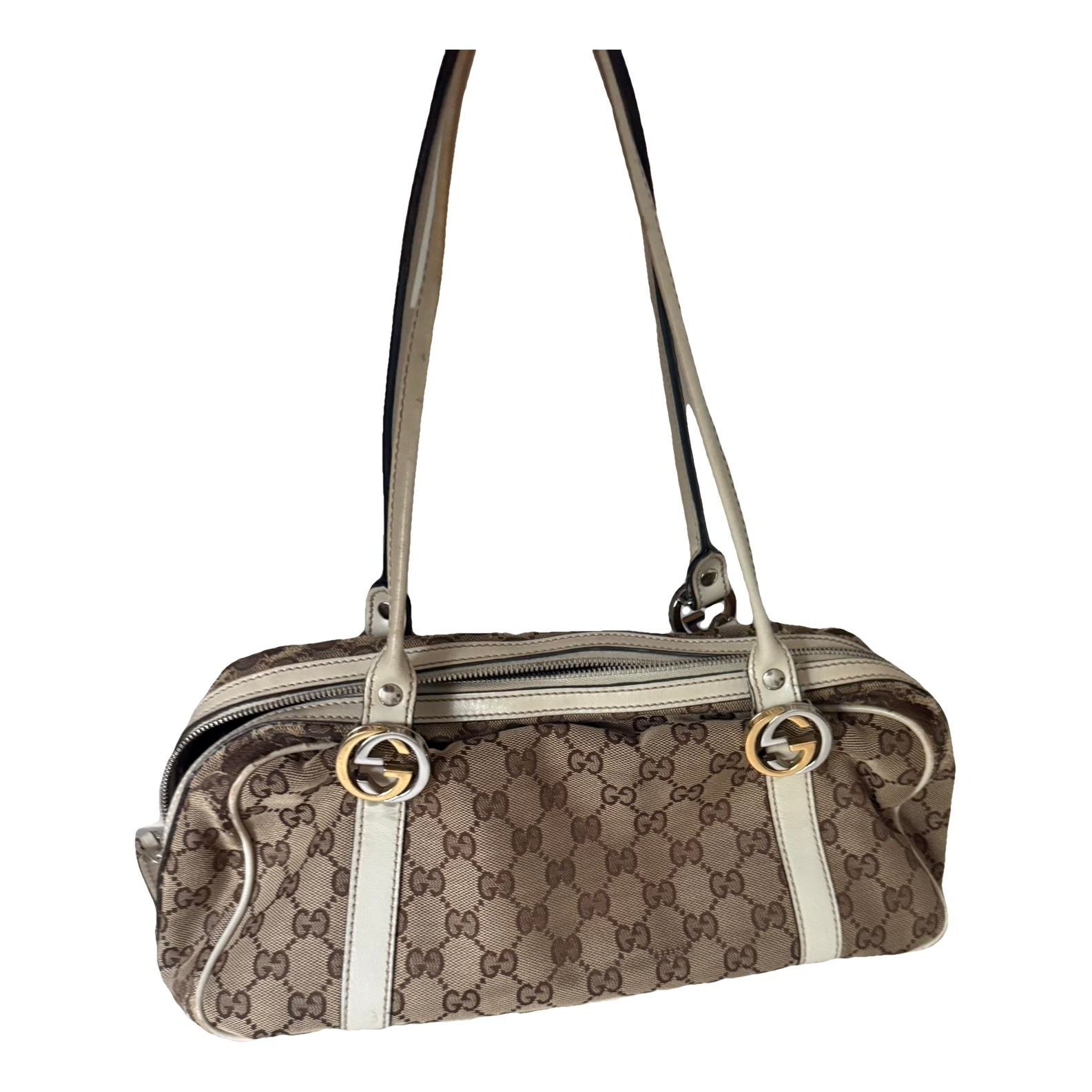 Abbey handbag