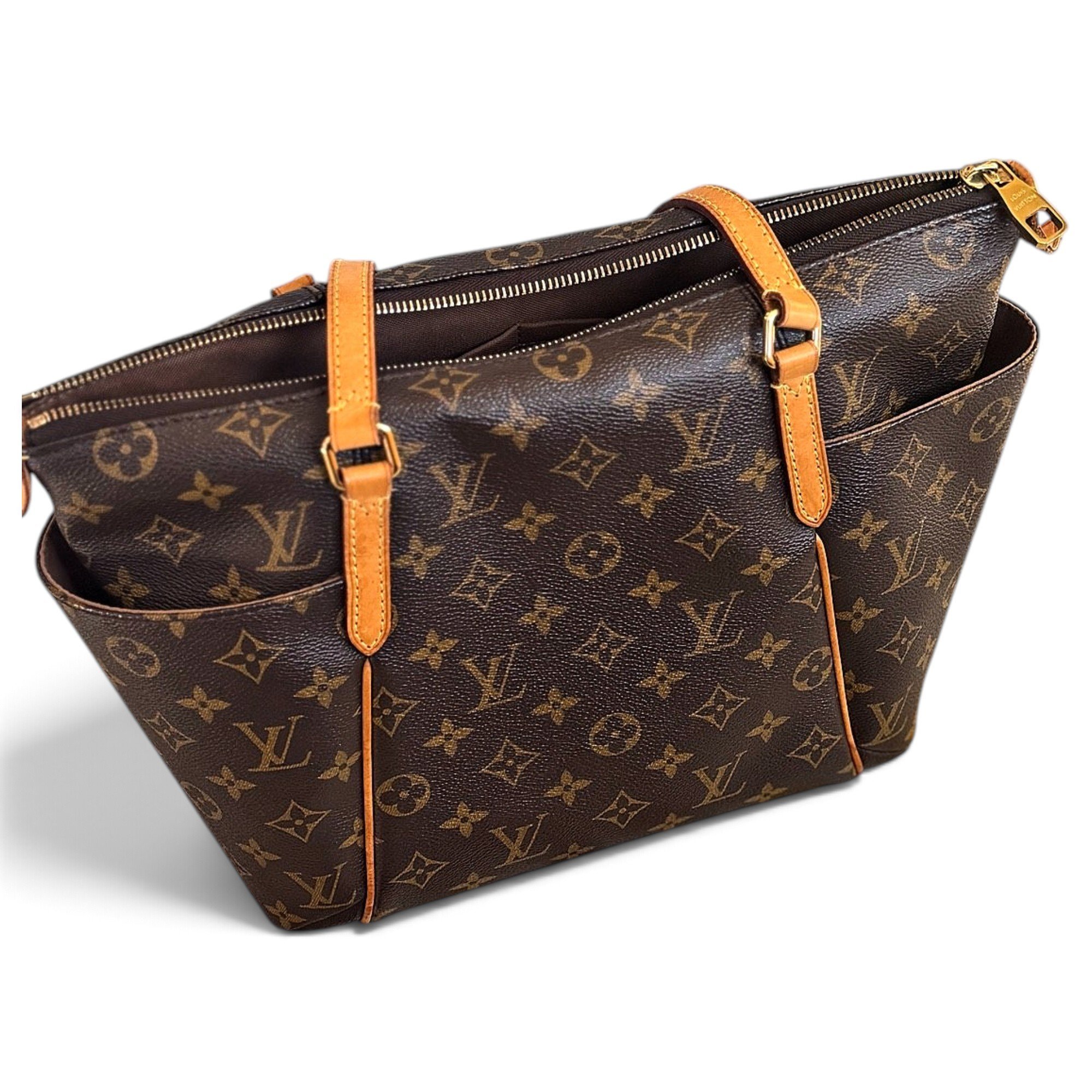Totally leather bag