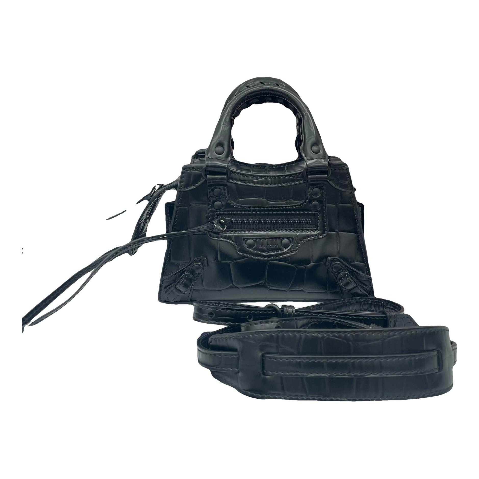 City leather handbag