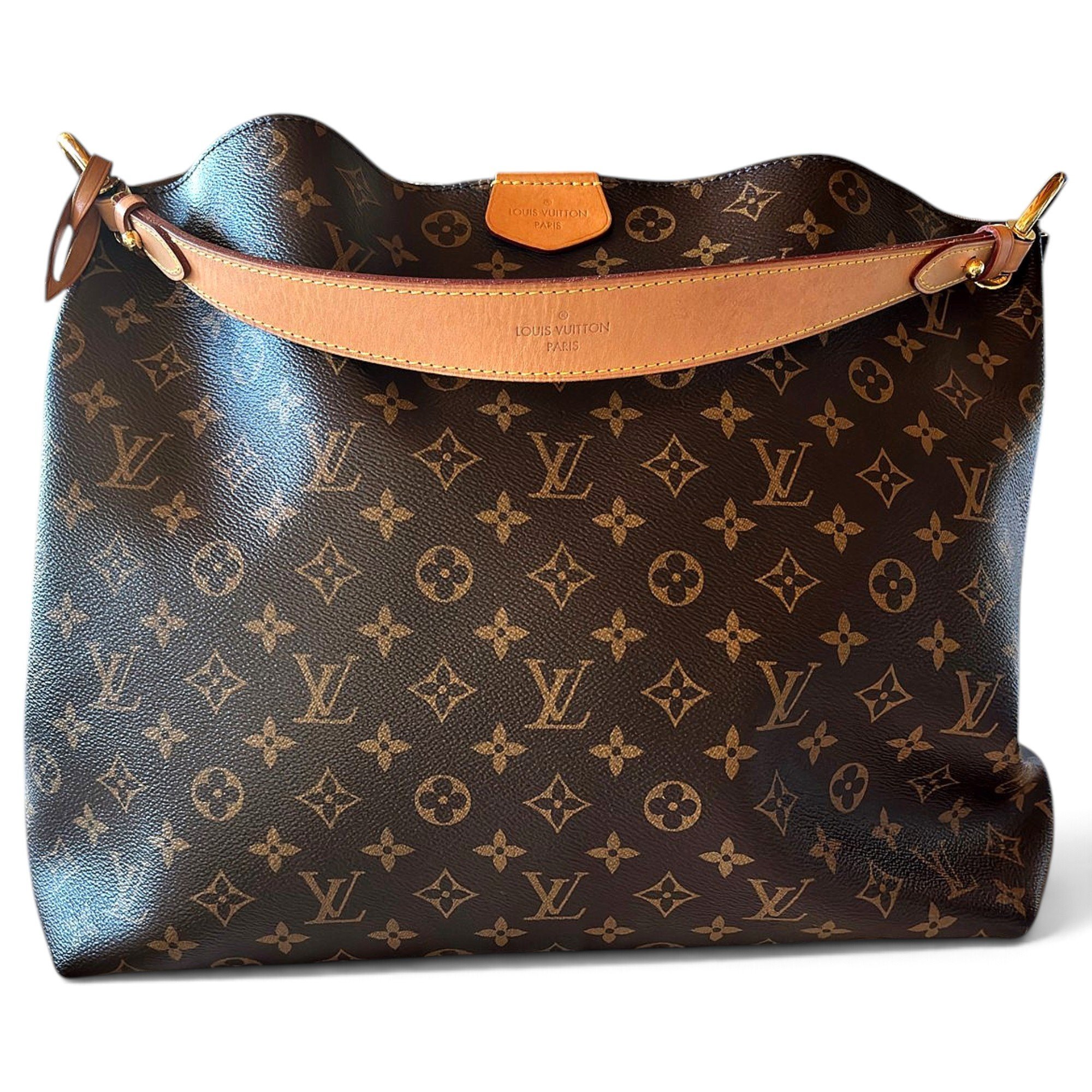Graceful leather handbag