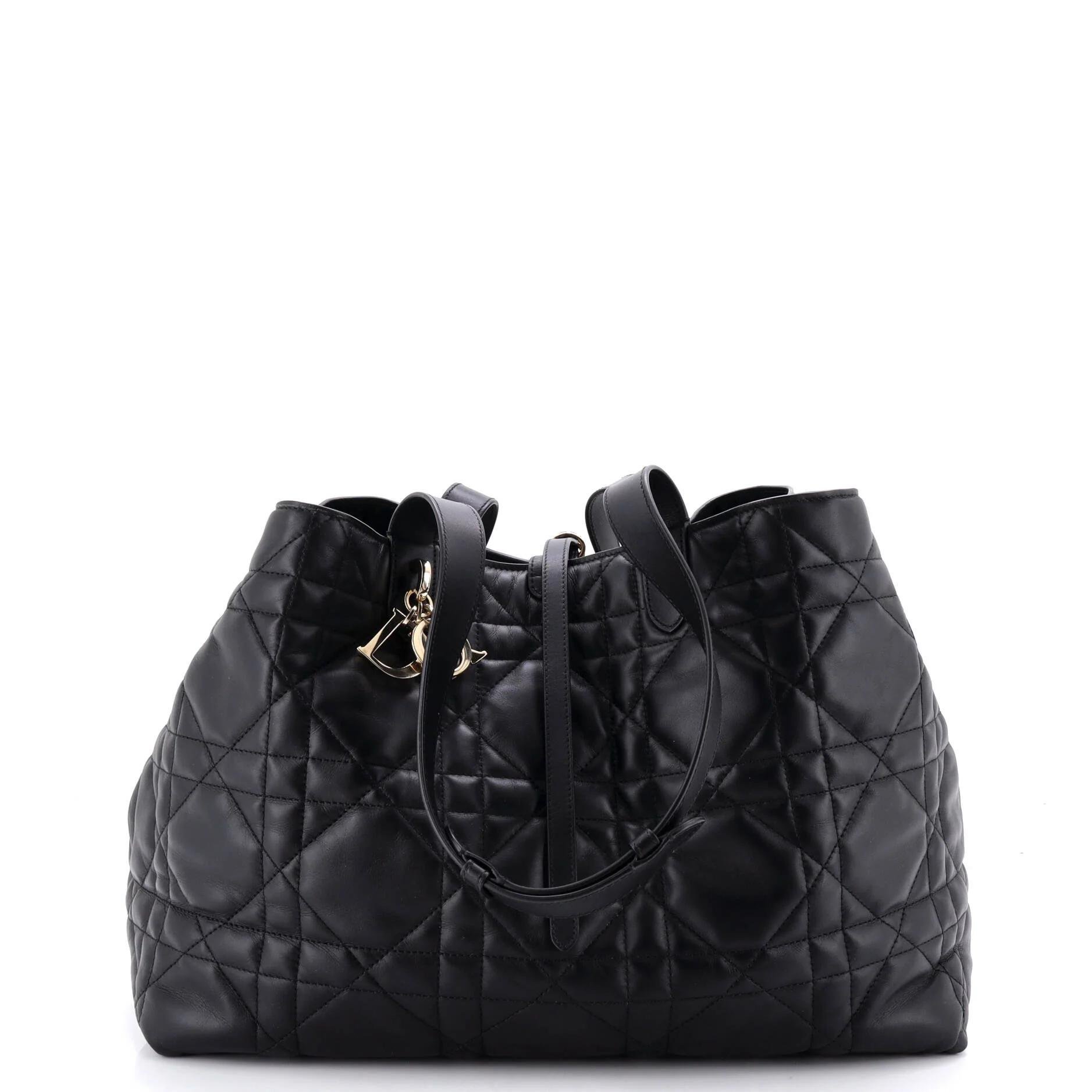 Leather tote
