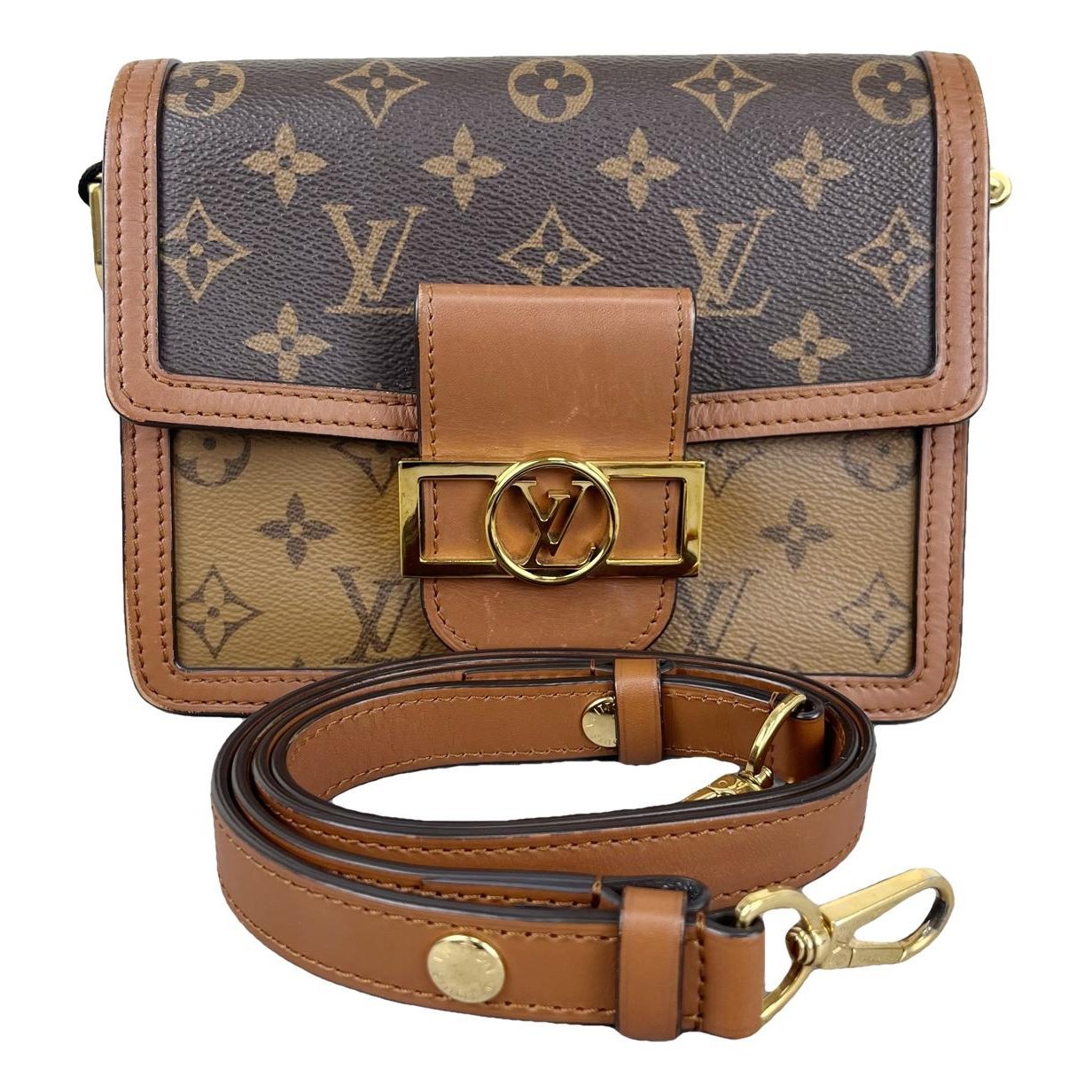 Dauphine leather handbag