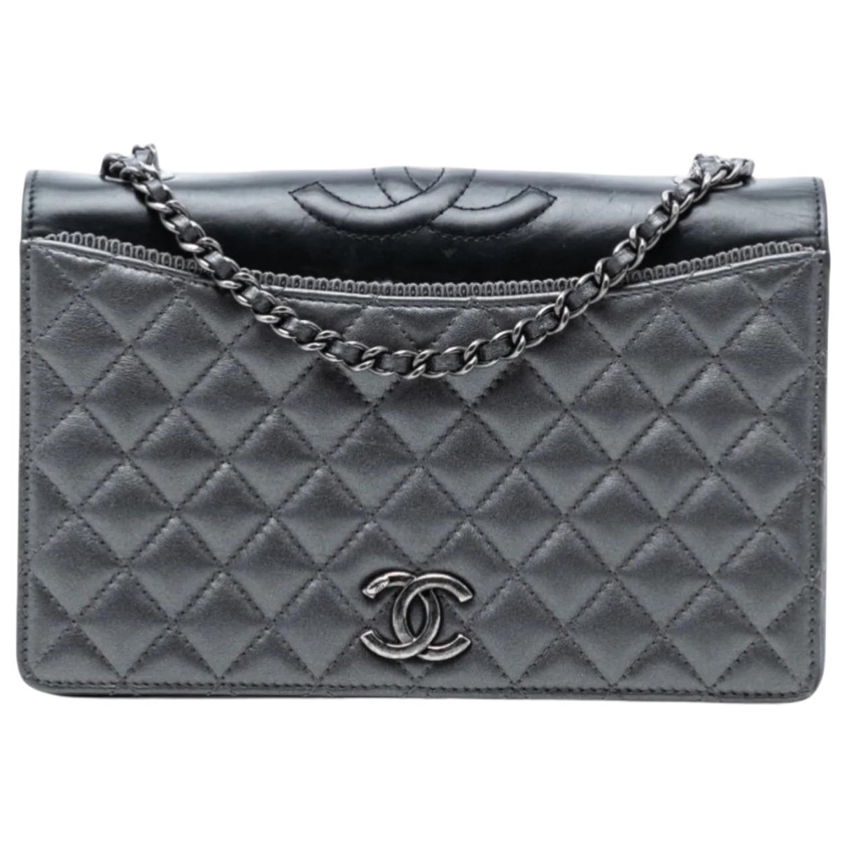 Timeless/Classique leather crossbody bag