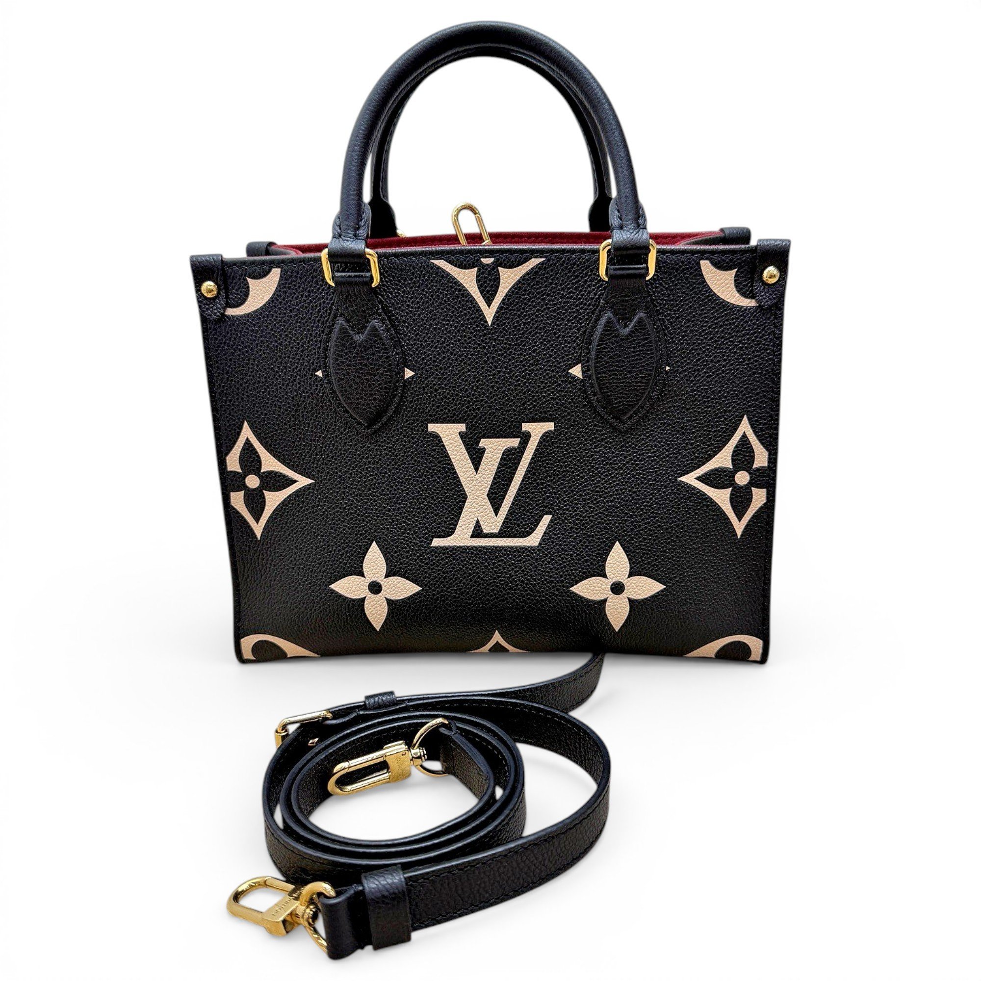 Onthego leather tote