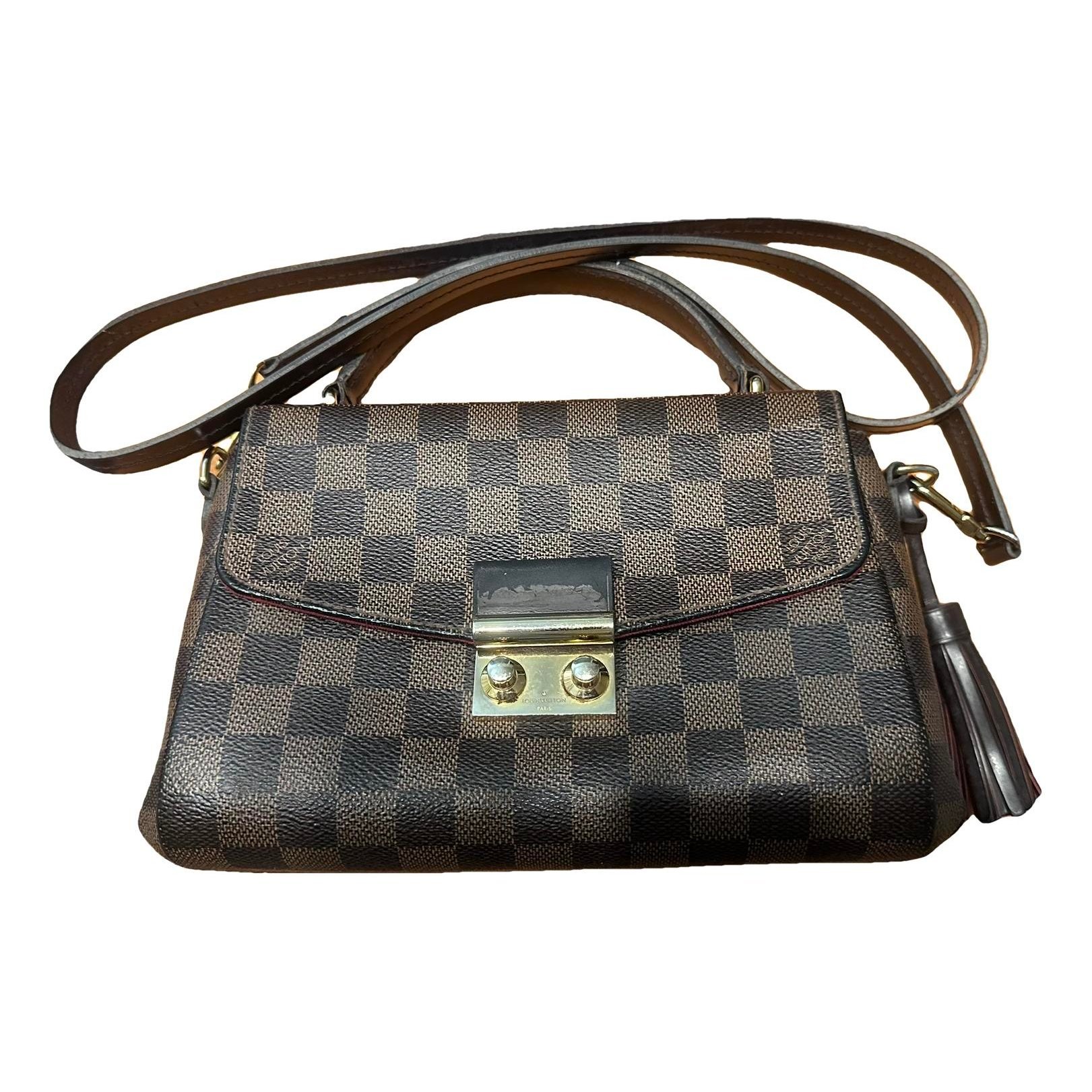 Croisette leather crossbody bag