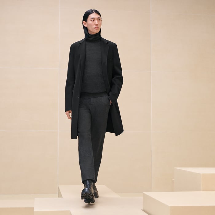 Noir Liverpool Cashmere Coat