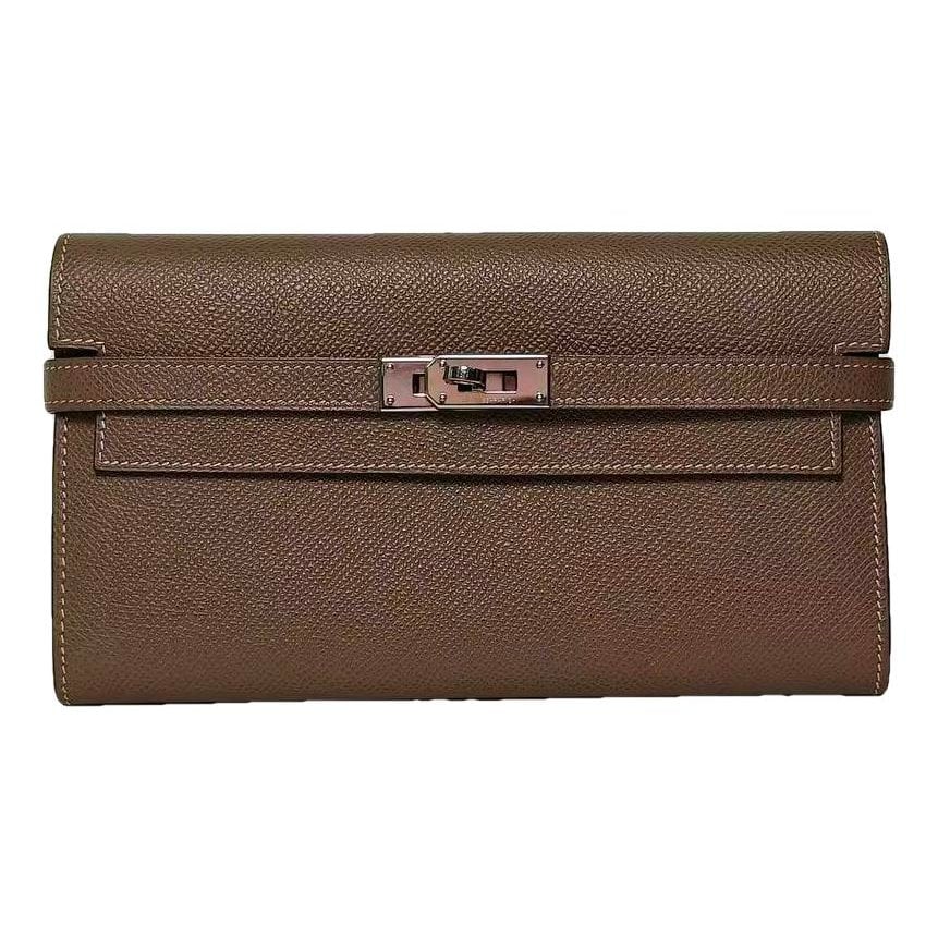 Kelly to go leather clutch bag