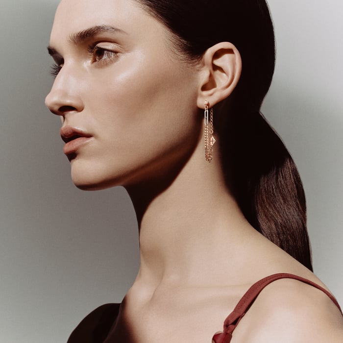 Sans Coloris Mix and H Single Dangle Earring