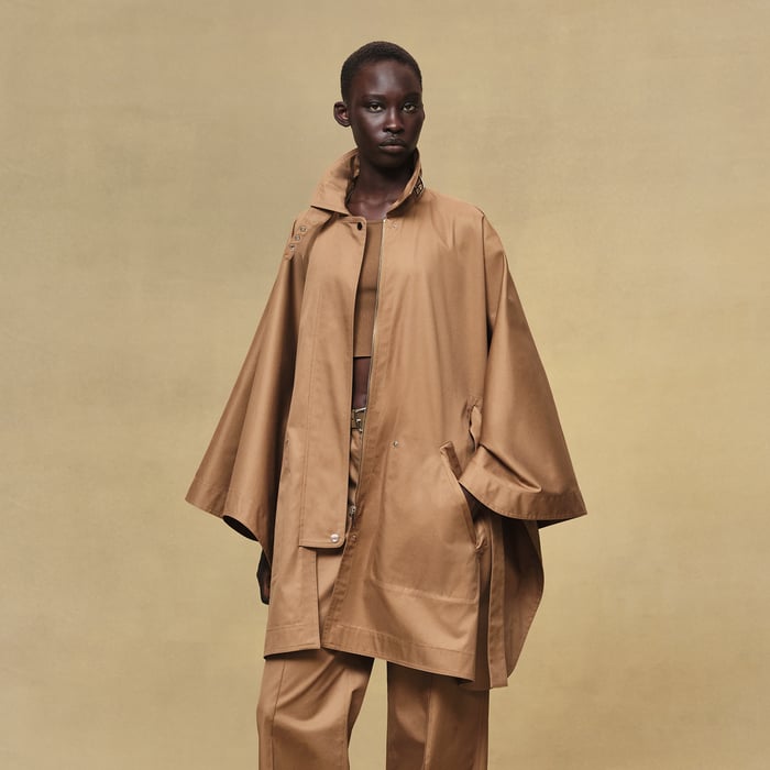 Brun Mahogany Cape Coat