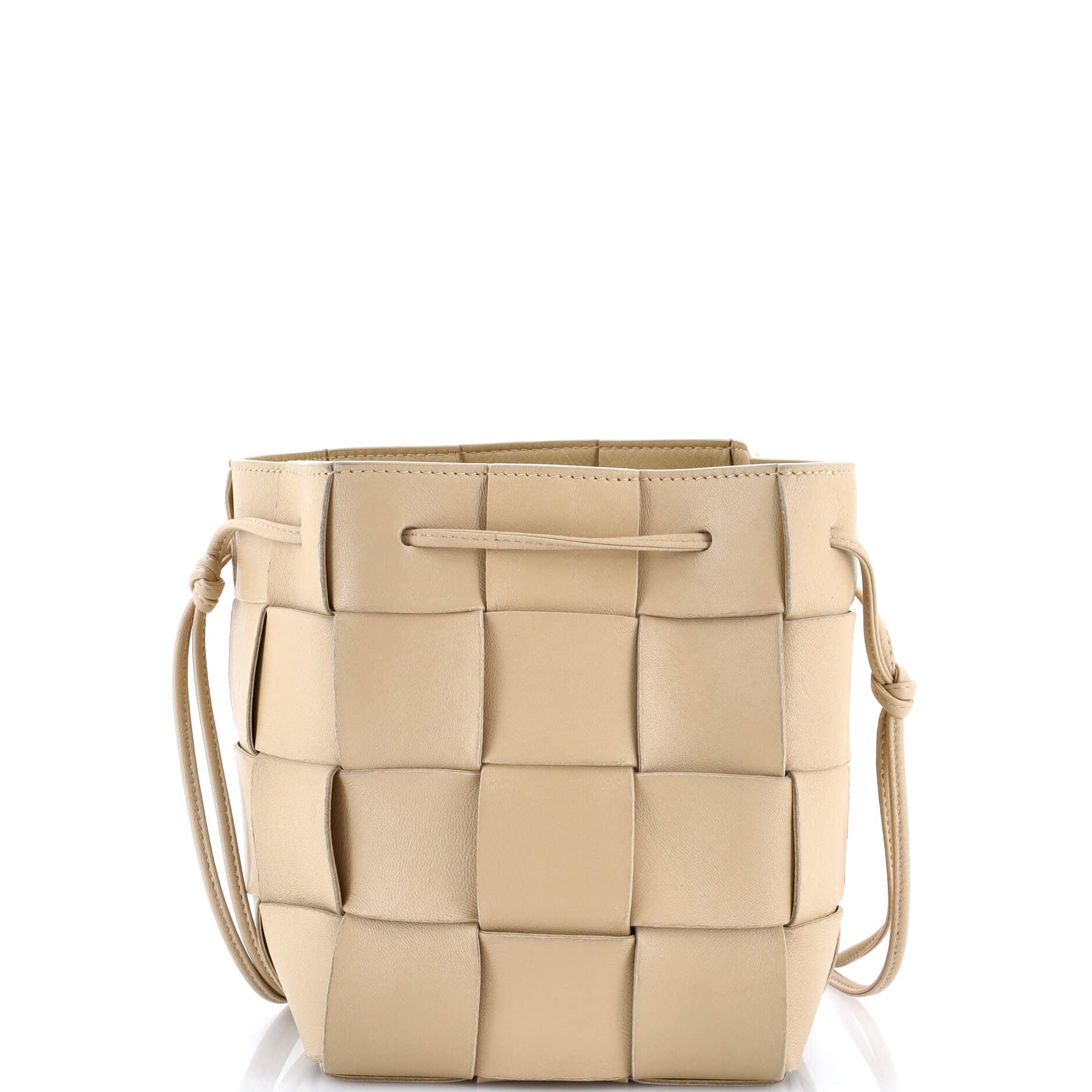 Bottega Veneta Cassette Bucket Bag Maxi Intrecciato Leather Small