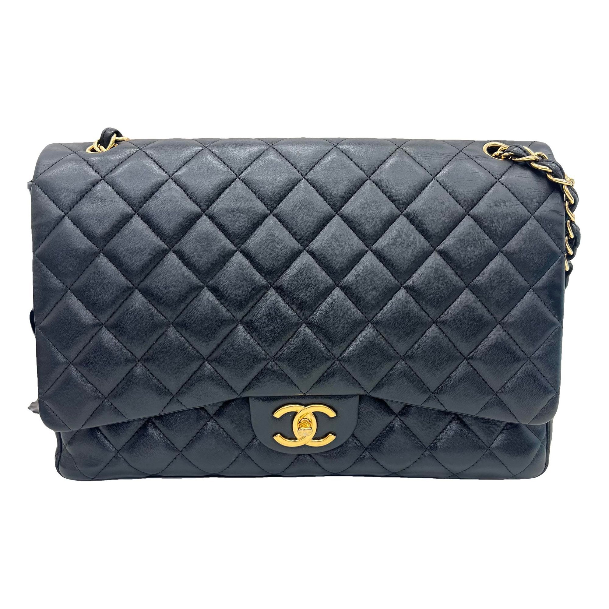 Timeless/Classique leather crossbody bag