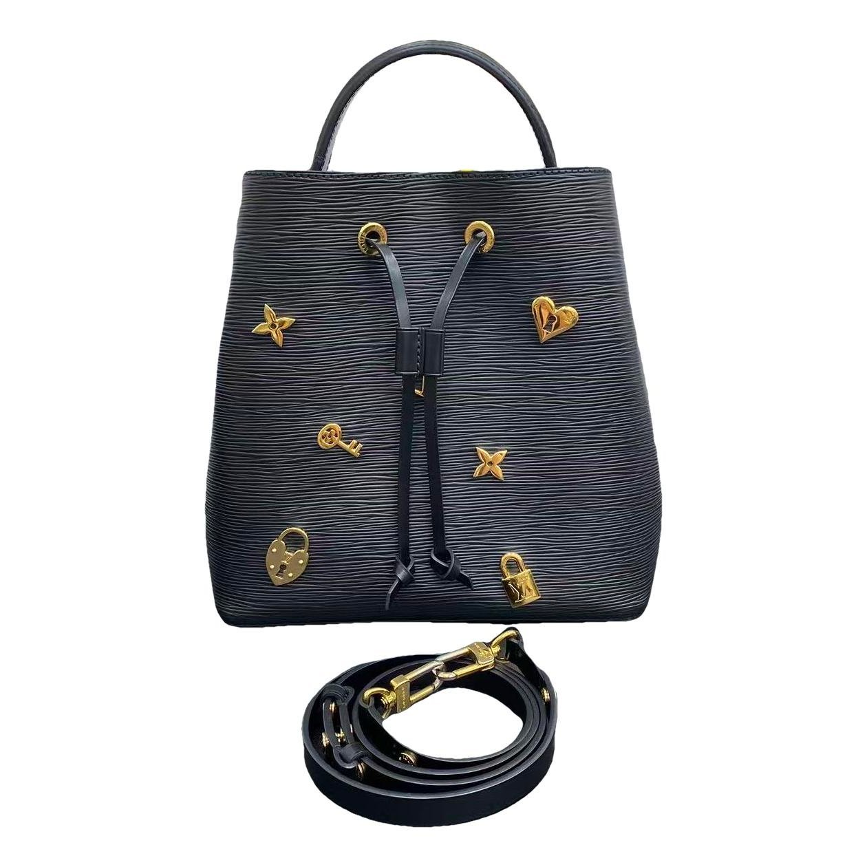 NéoNoé leather handbag