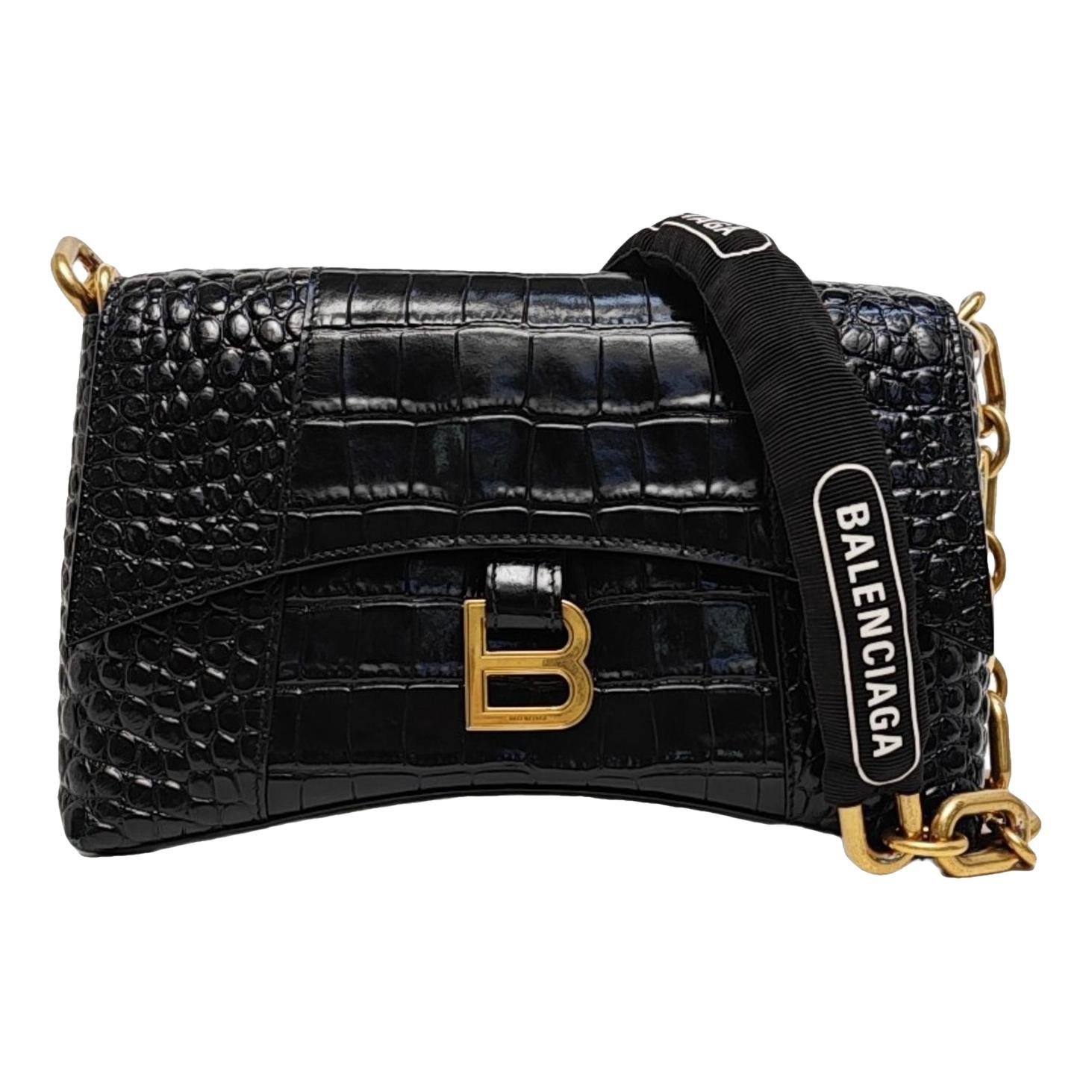 Downtown leather handbag