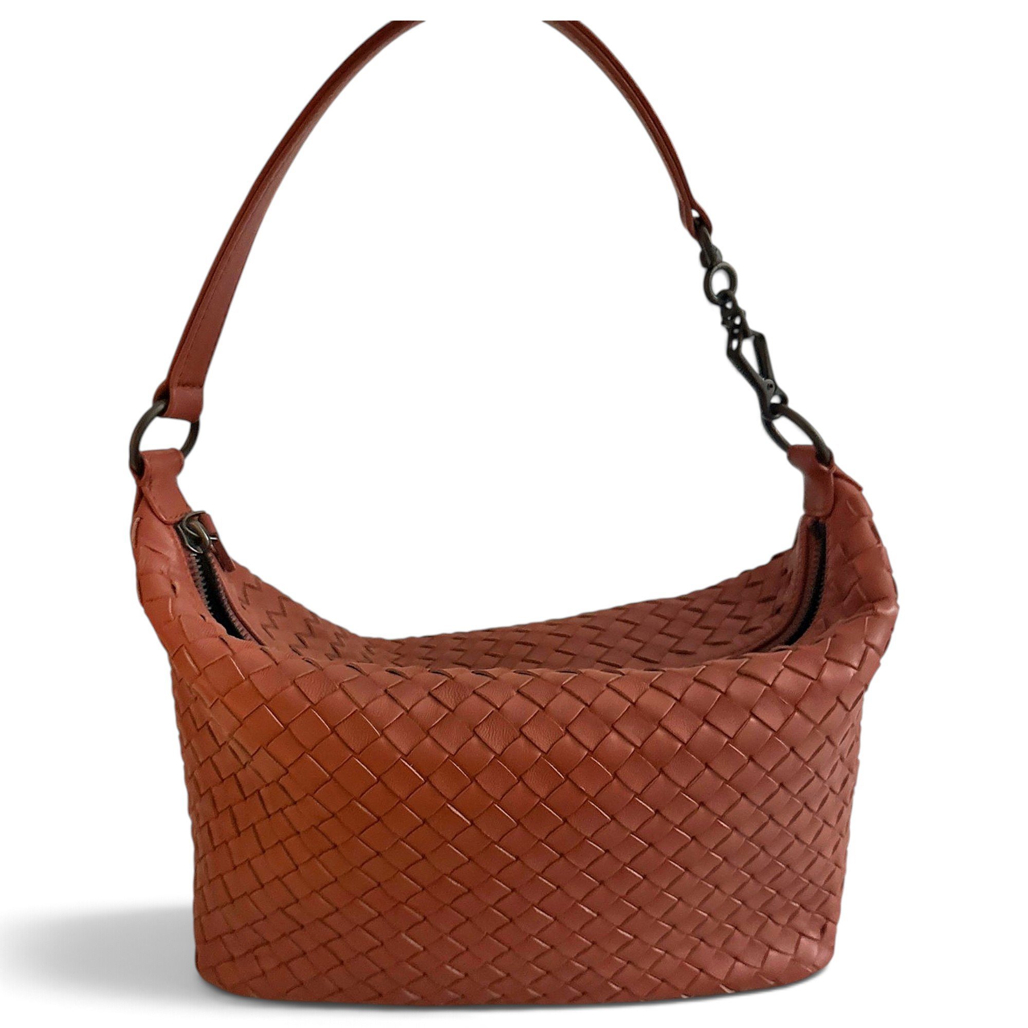 Loop leather handbag