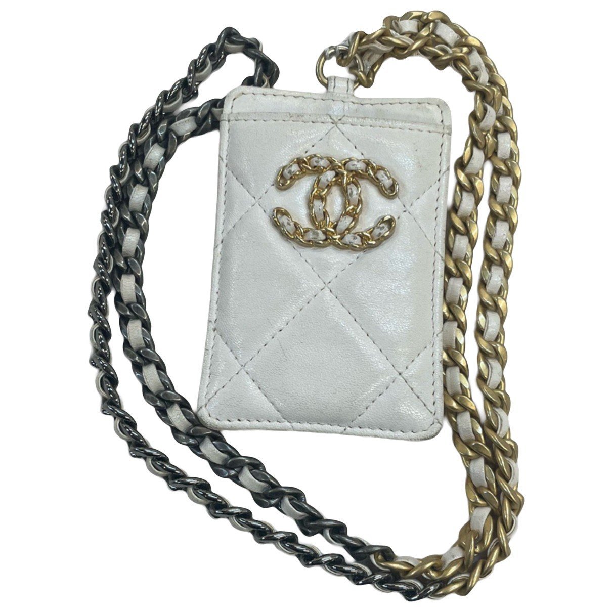 Chanel 19 leather handbag
