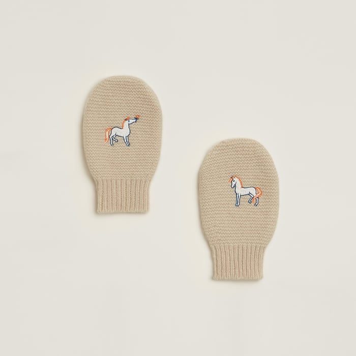 Biscuit Cabriole Mittens