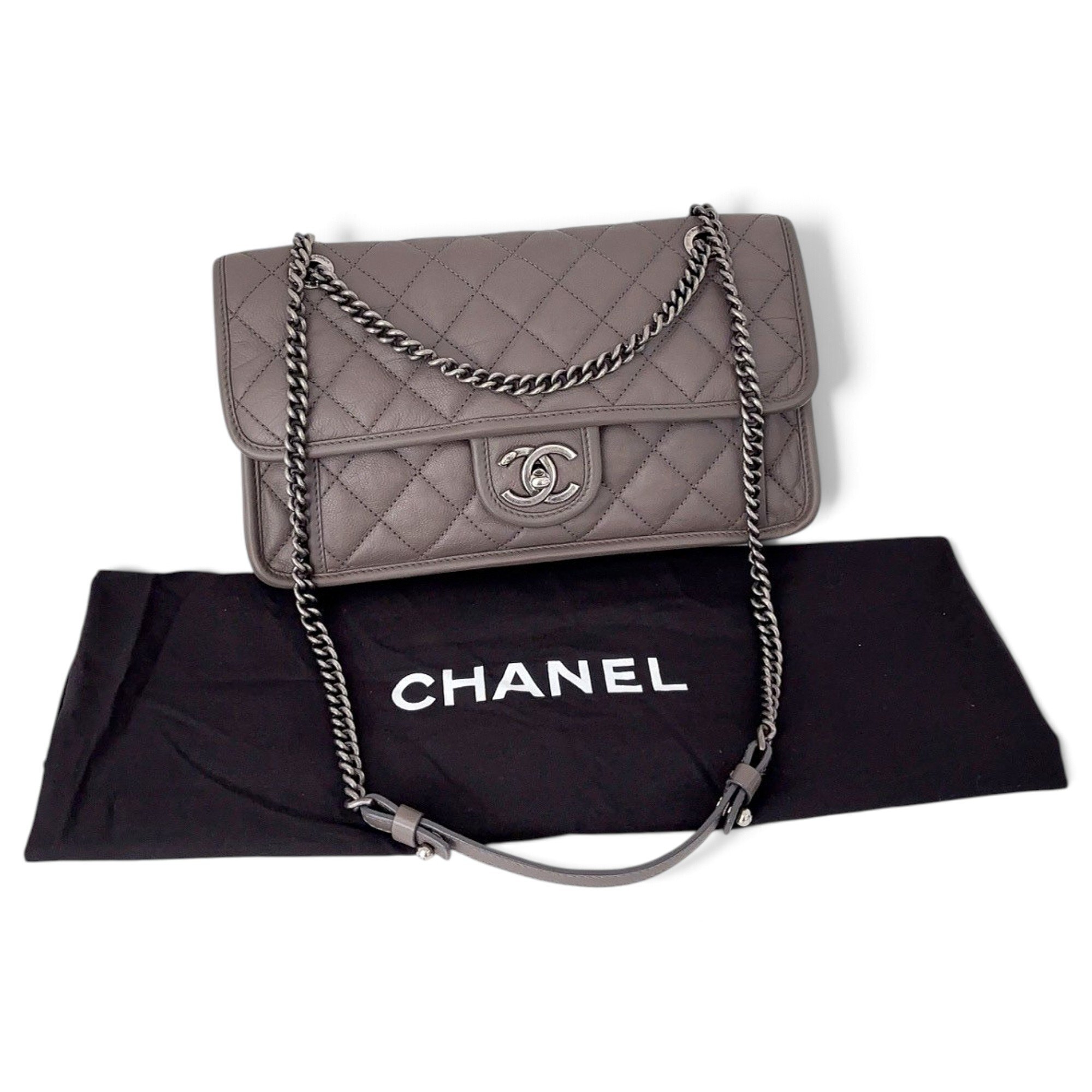 Timeless/Classique leather handbag