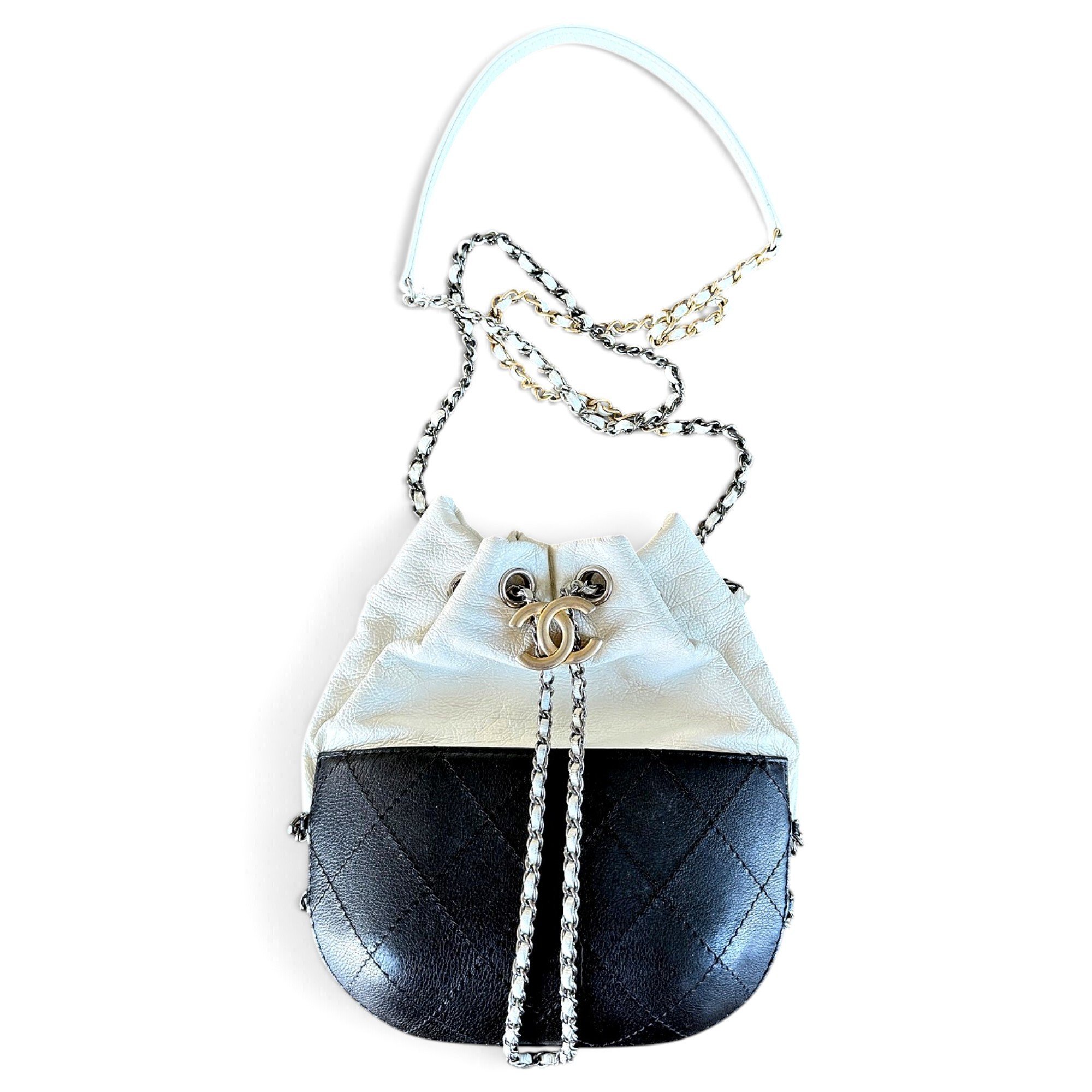 Gabrielle Bucket leather bag