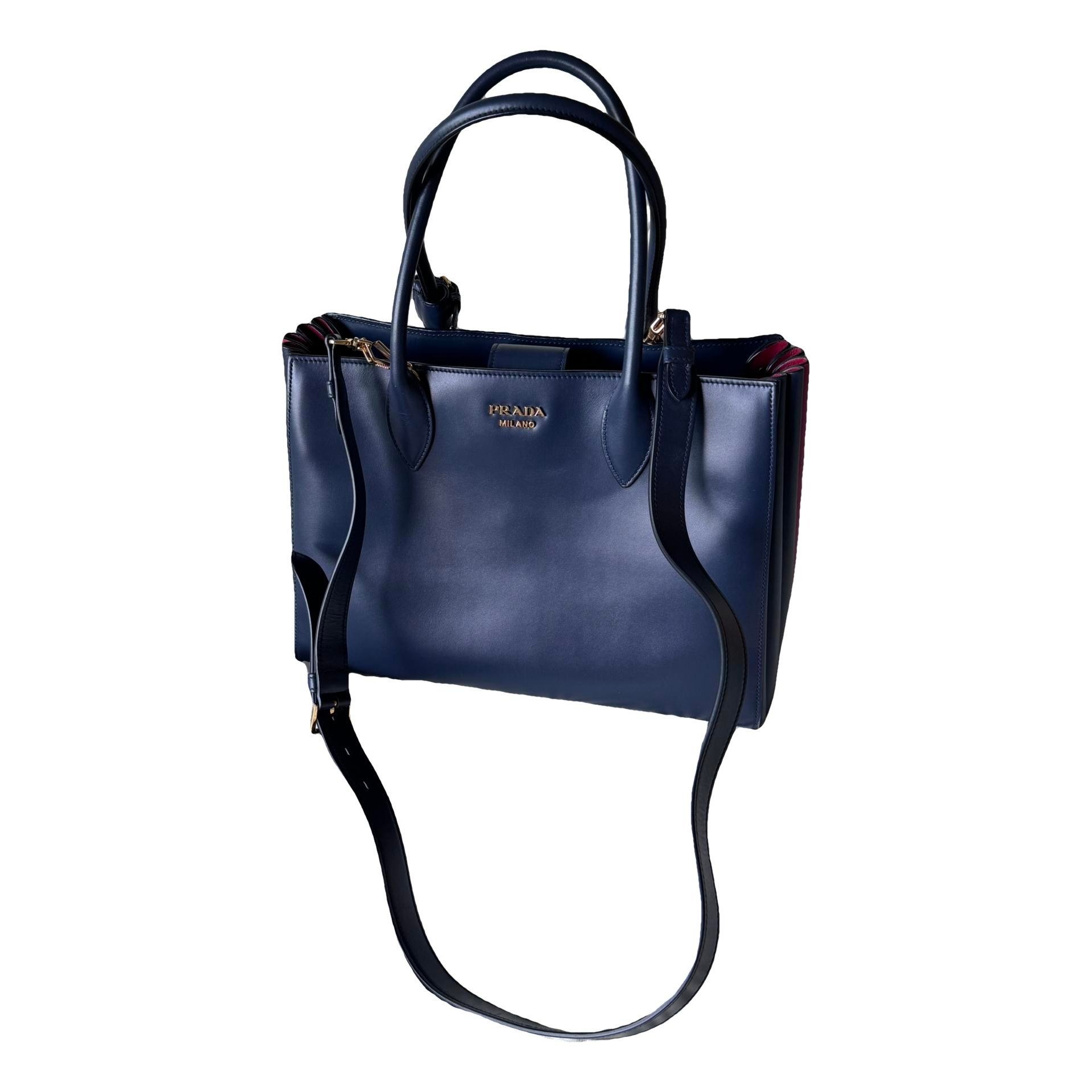 Bibliothèque leather tote