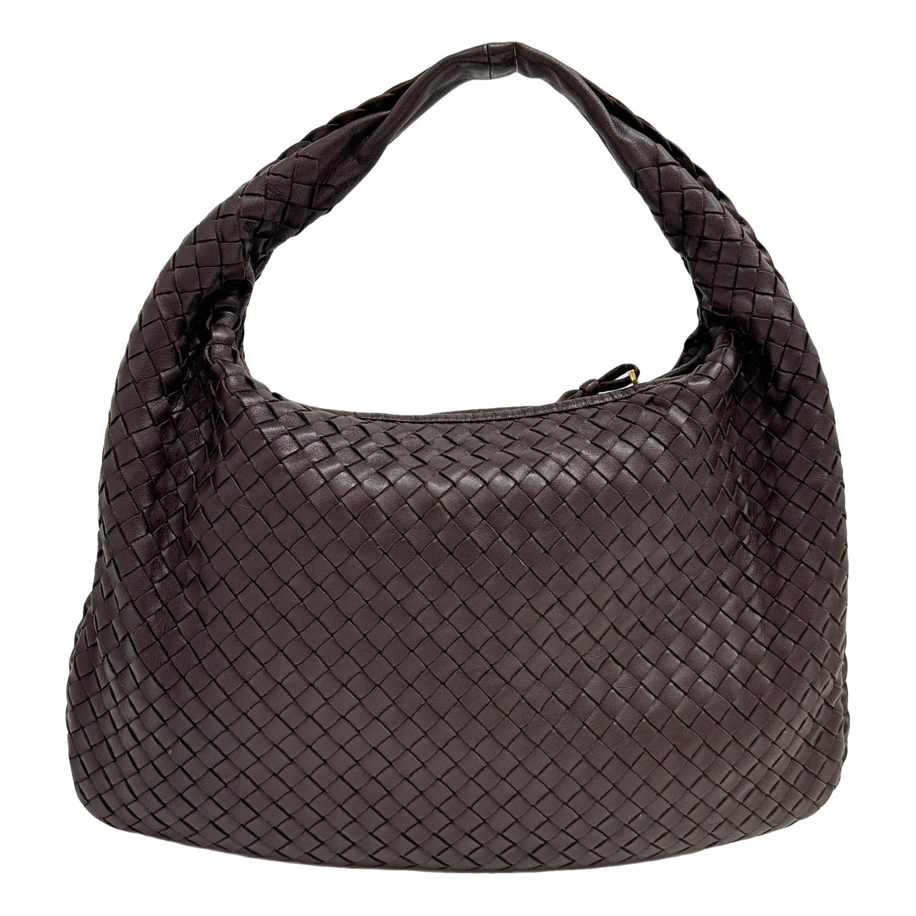 Veneta leather handbag