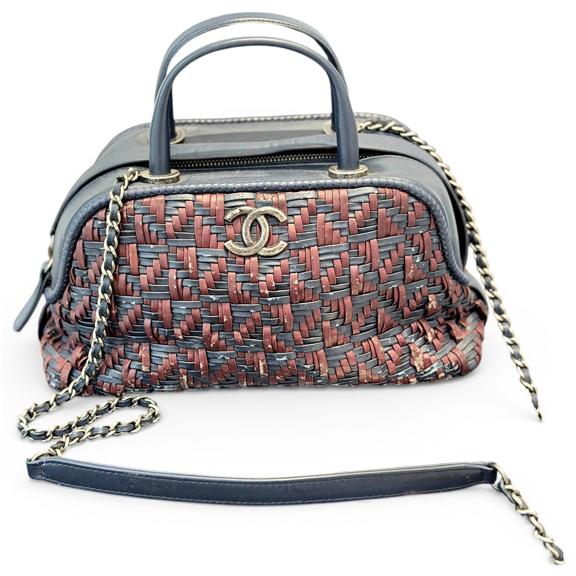 Leather handbag